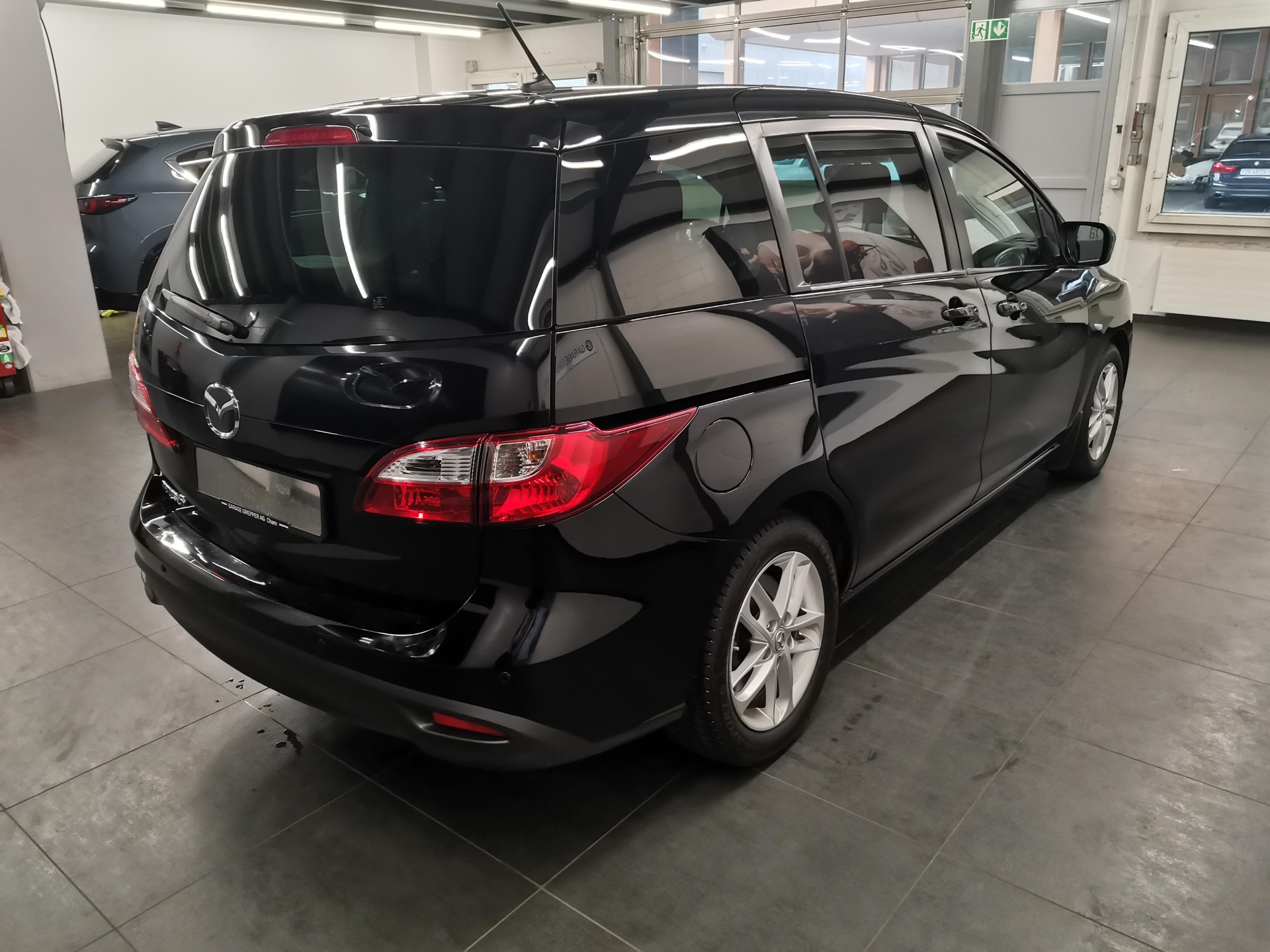 MAZDA 5 2.0 DISI Exclusive-image-5