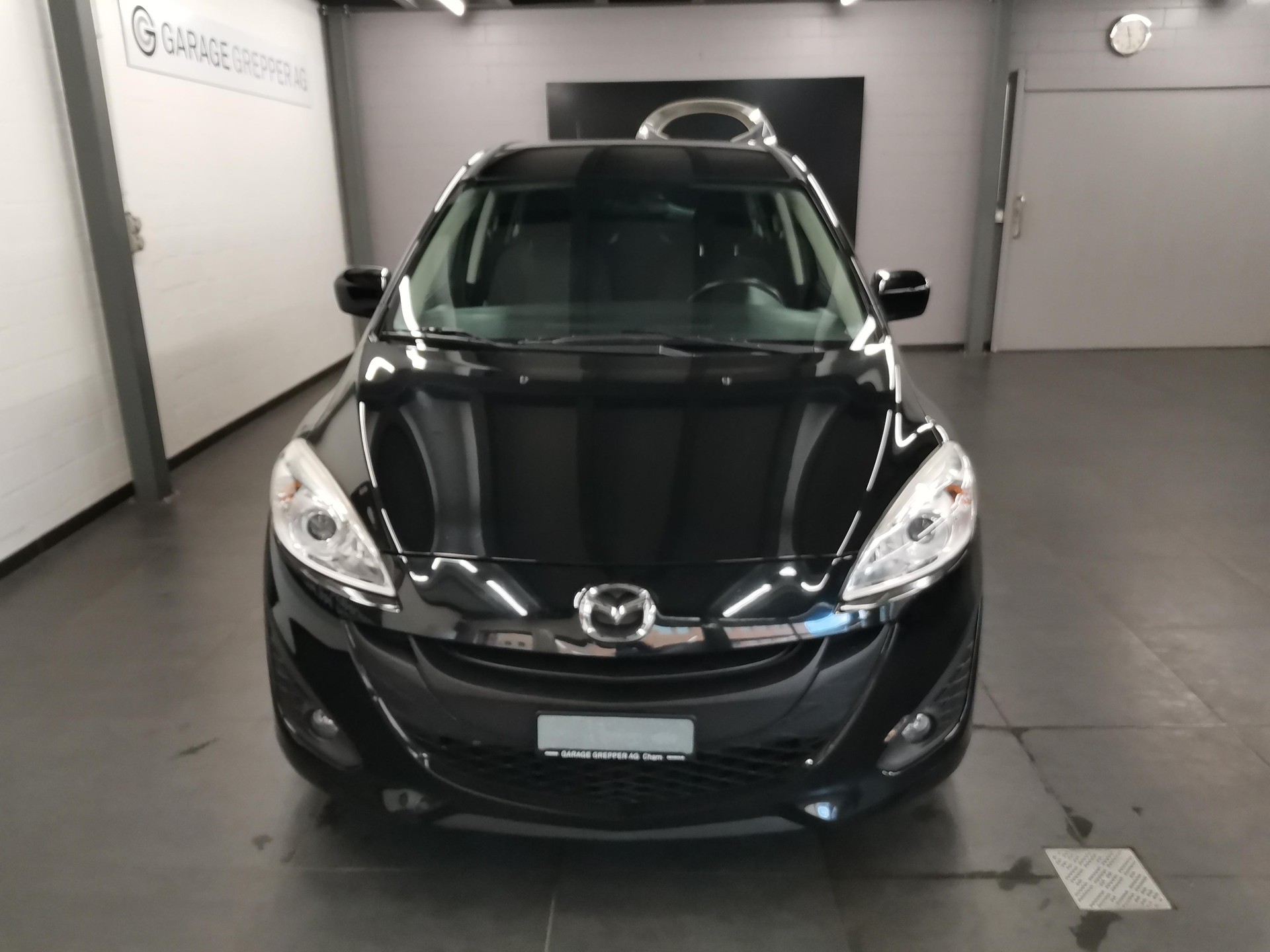 MAZDA 5 2.0 DISI Exclusive-image-1