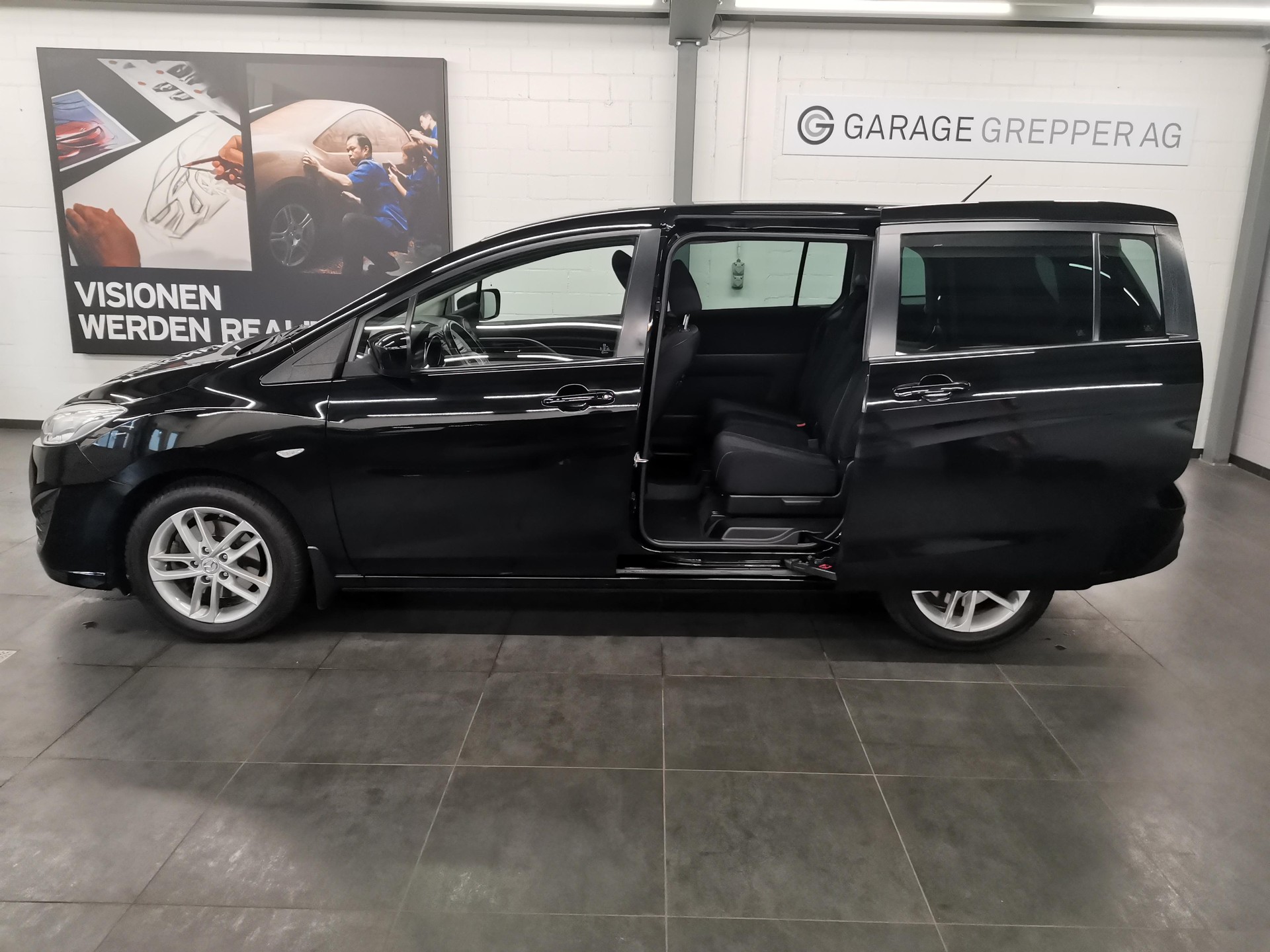 MAZDA 5 2.0 DISI Exclusive-image-2