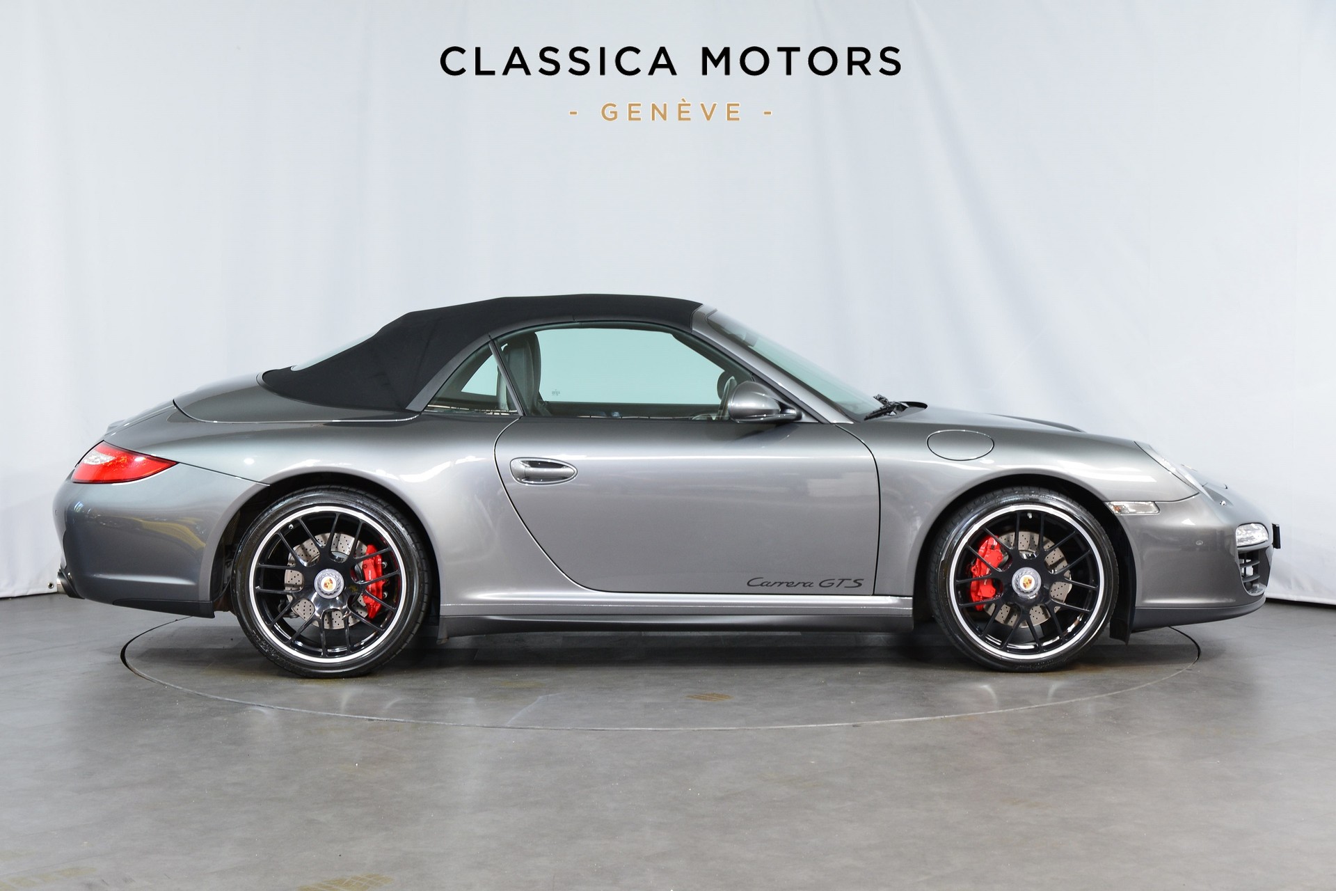 PORSCHE 911 Cabrio Carrera GTS-image-3