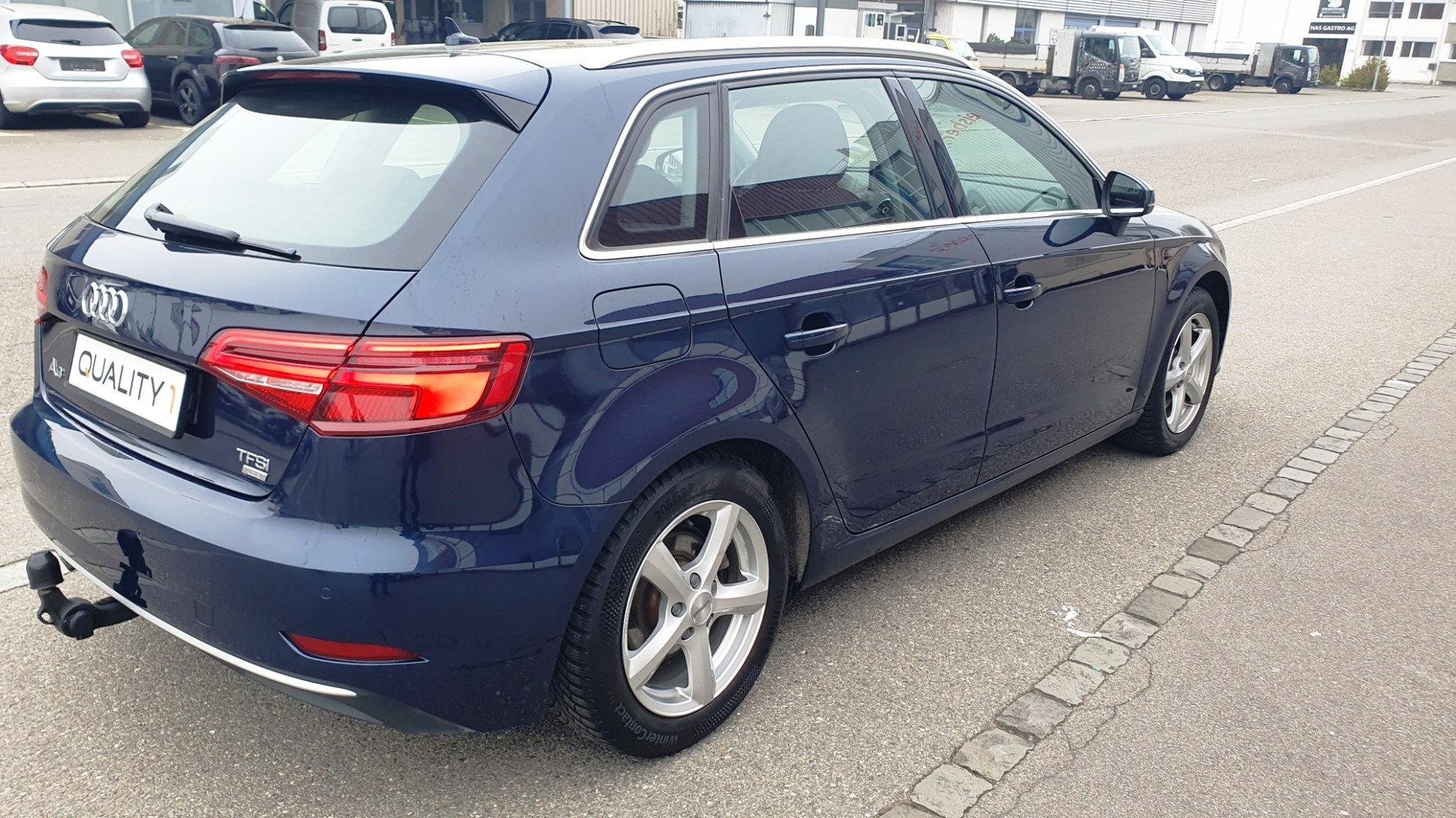 AUDI A3 Sportback 1.4 TFSI Sport S-tronic-image-12