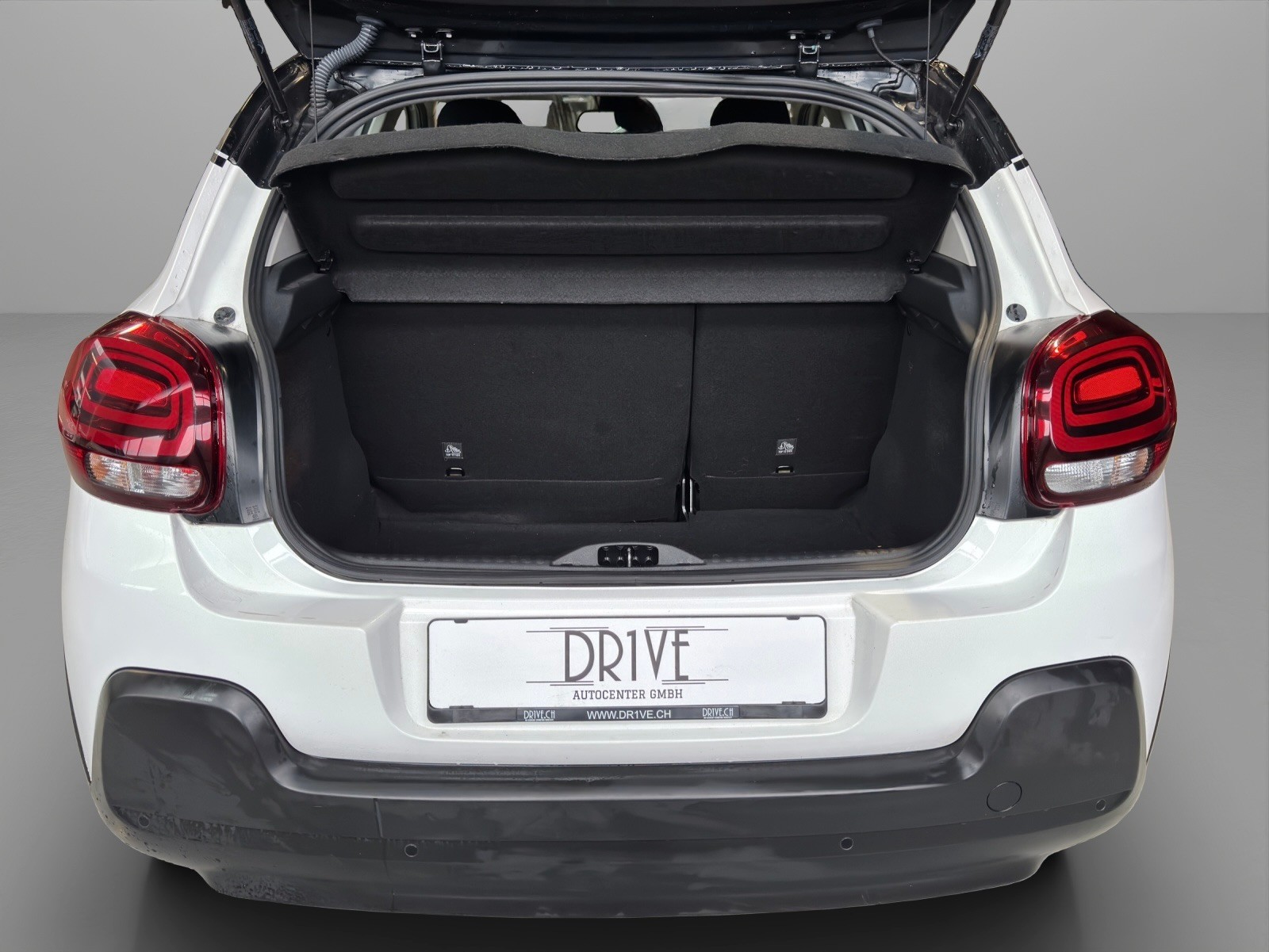CITROEN C3 1.2i PureTech Shine EAT6-image-11