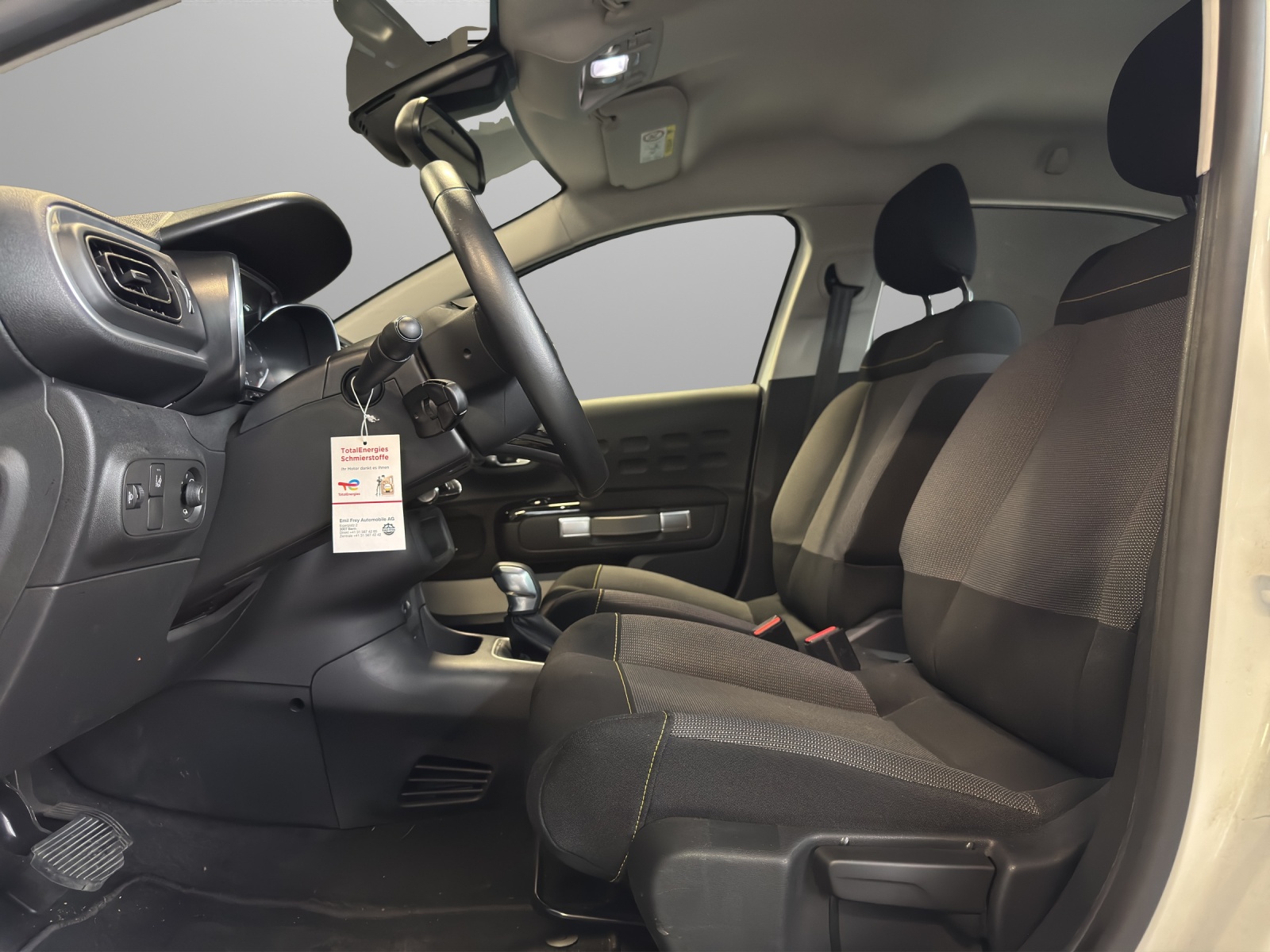 CITROEN C3 1.2i PureTech Shine EAT6-image-7
