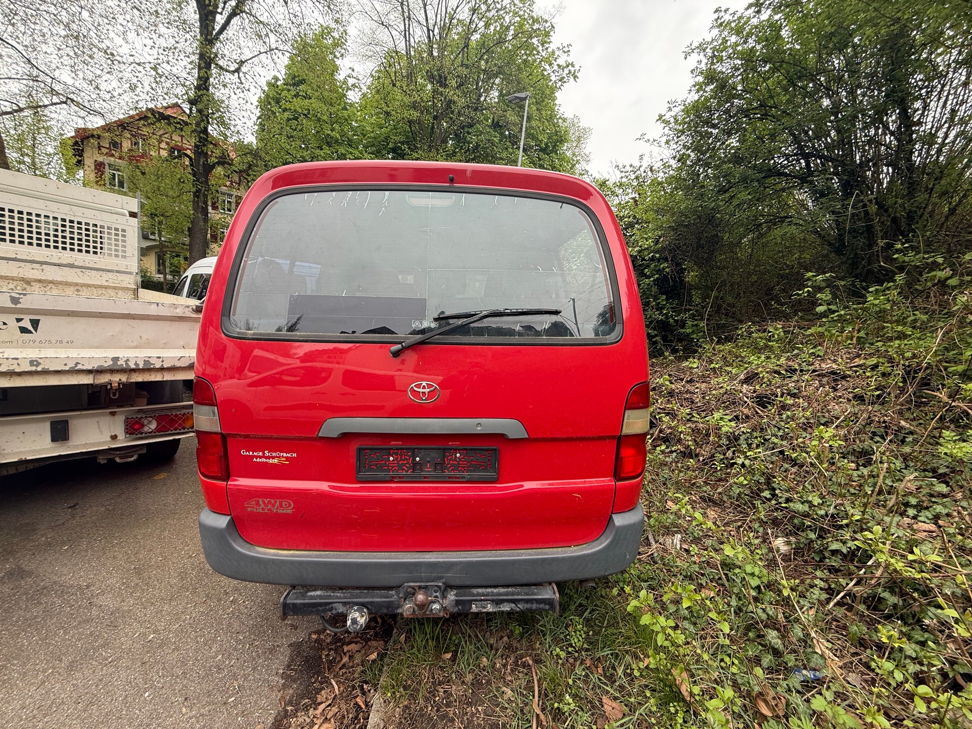 TOYOTA Hiace 2.7 GL Wagon 4x4-image-3