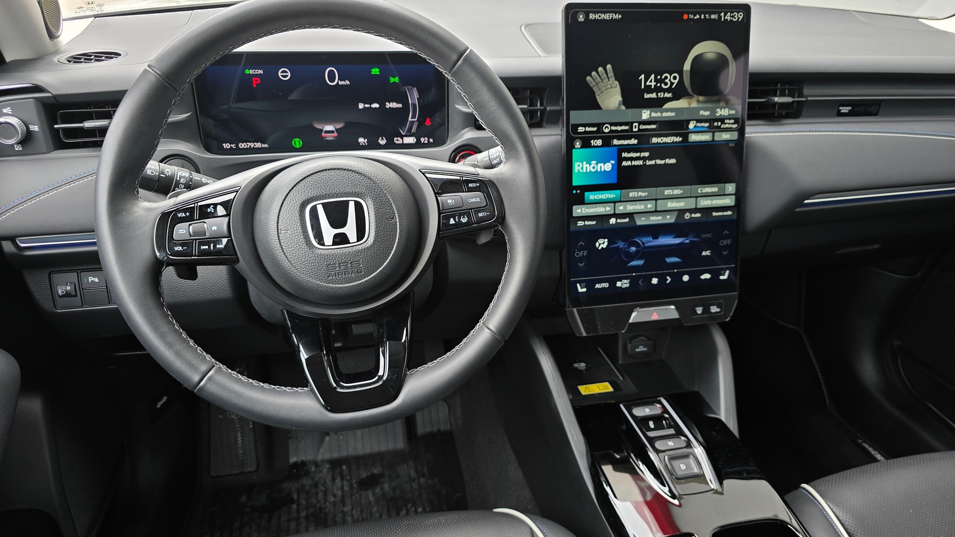HONDA Ny1 Elegance-image-5