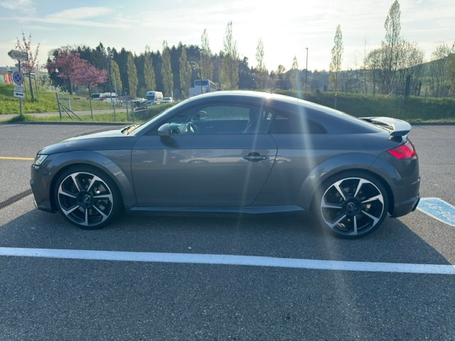 AUDI TT RS Coupé 2.5 TFSI quattro S-tronic-image-3