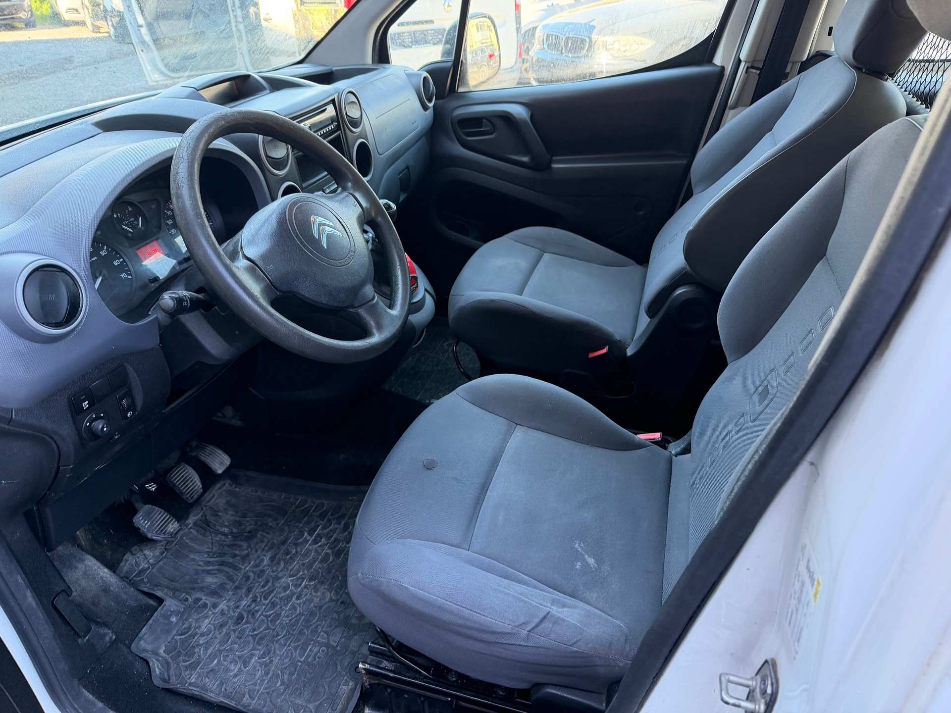 CITROEN Berlingo 1.6 HDi 600-image-9
