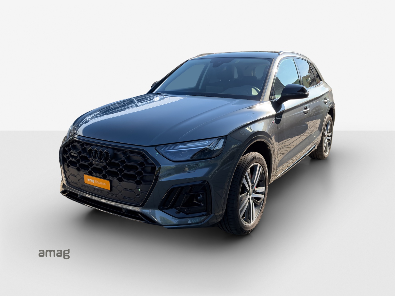 AUDI Q5 40 TDI Black Edition quattro S-tronic-image-0