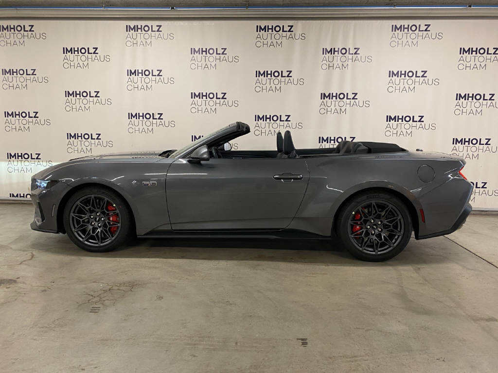 FORD Mustang Convertible 5.0 V8 GT-image-14