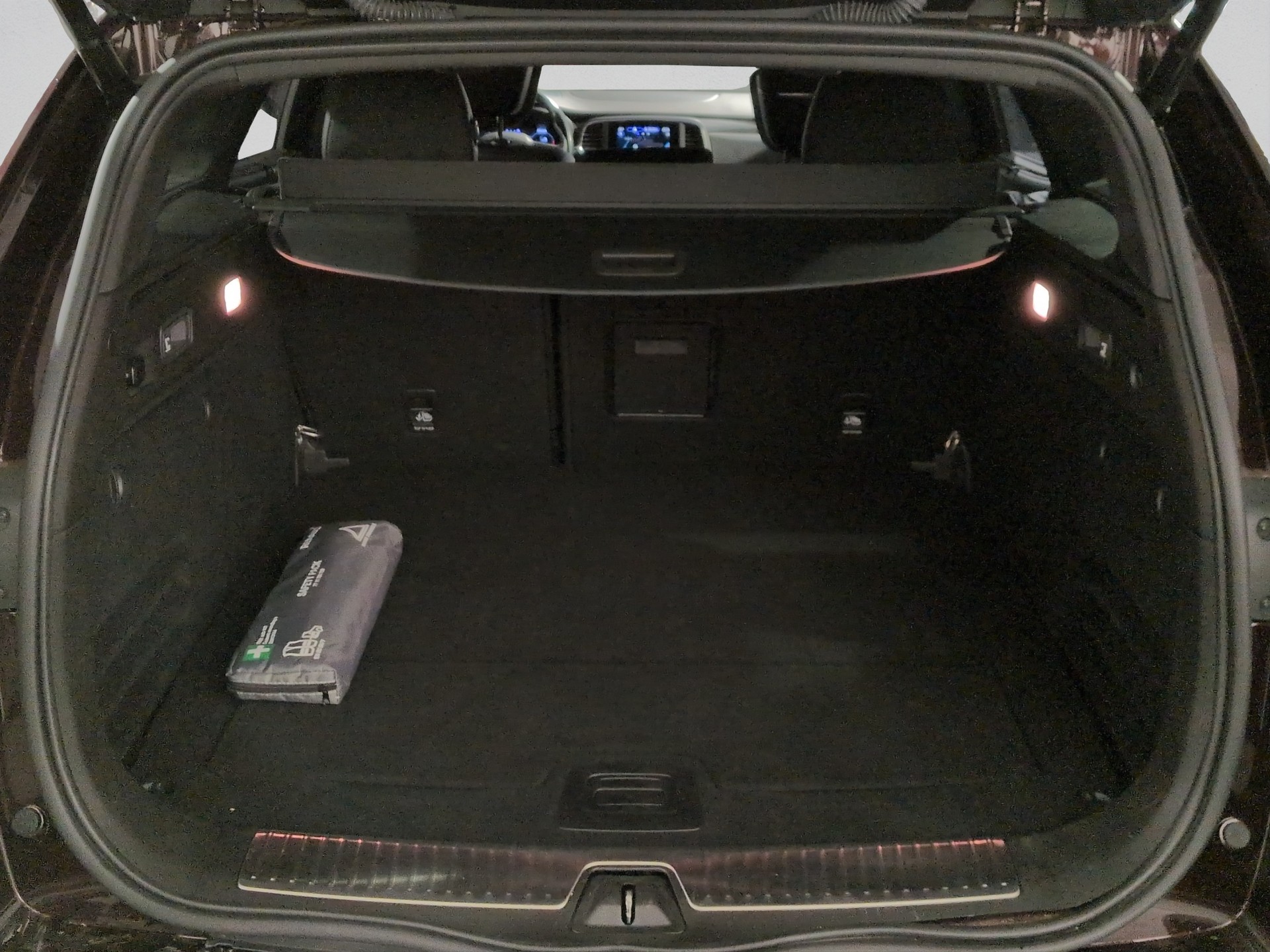RENAULT Talisman Grandtour 1.8 TCe Initiale EDC-image-13