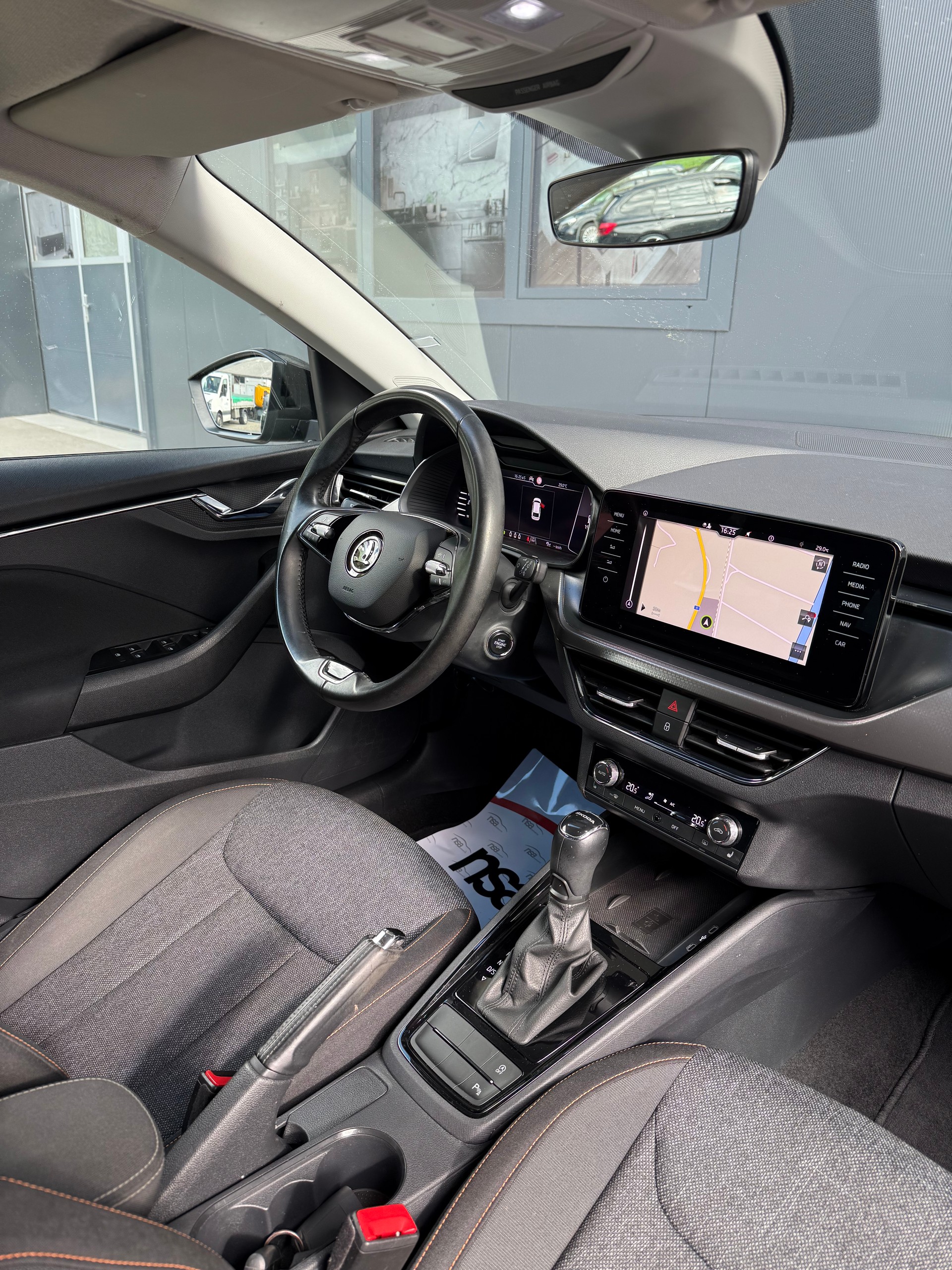 SKODA Scala 1.0 TSI Clever DSG-image-10