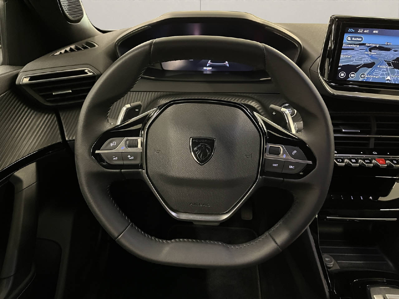 PEUGEOT 2008 1.2 PureTech Allure Premium-image-6