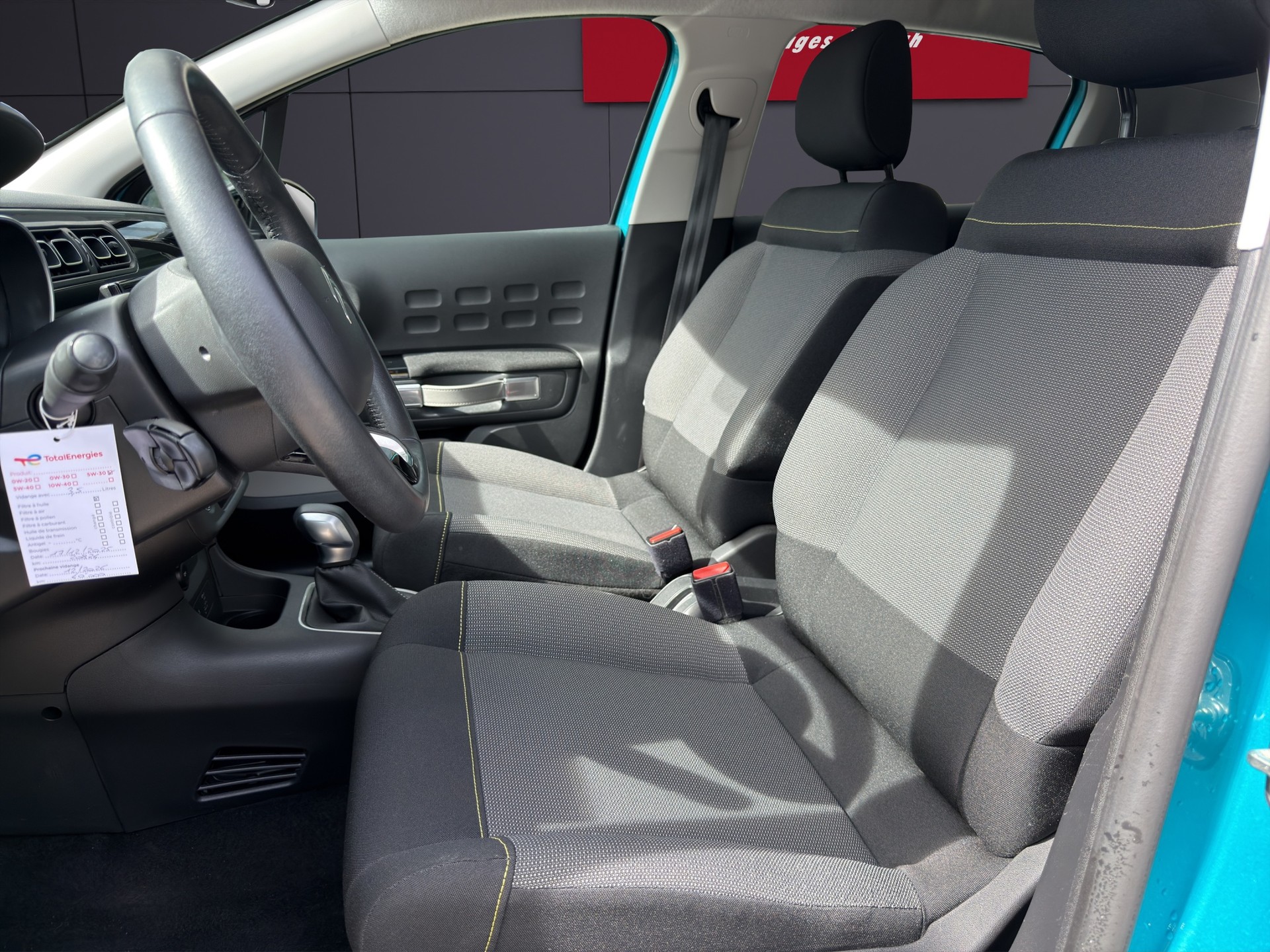 CITROEN C3 1.2 PureTech Shine-image-5