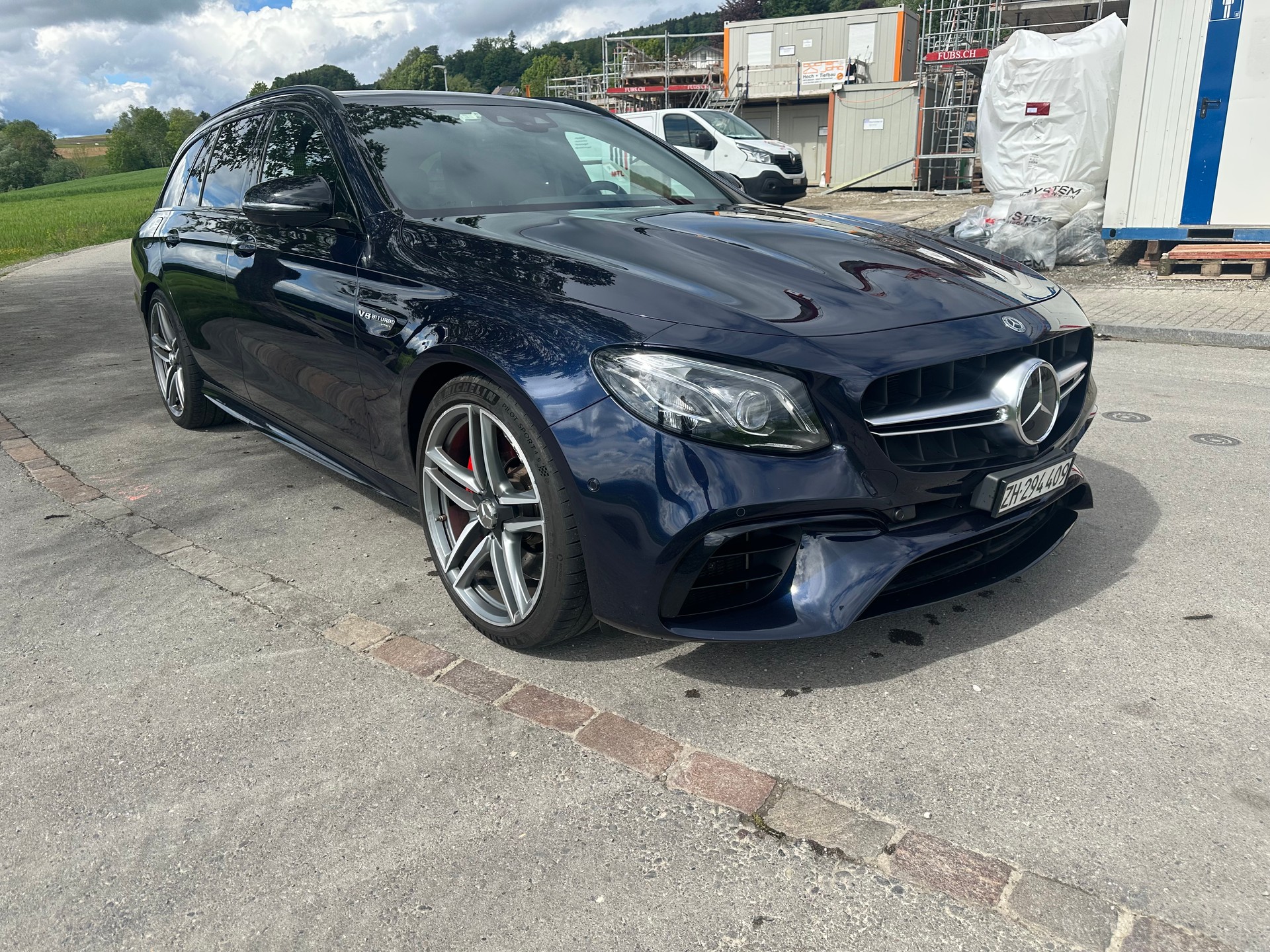 MERCEDES-BENZ E 63 S AMG 4matic+-image-8