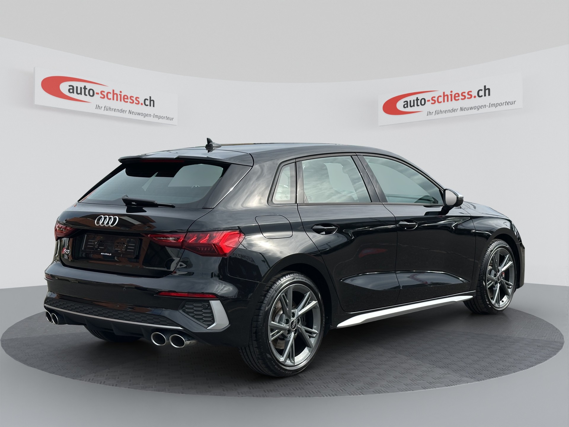 AUDI S3 Sportback 2.0 TFSI quattro S-tronic-image-4