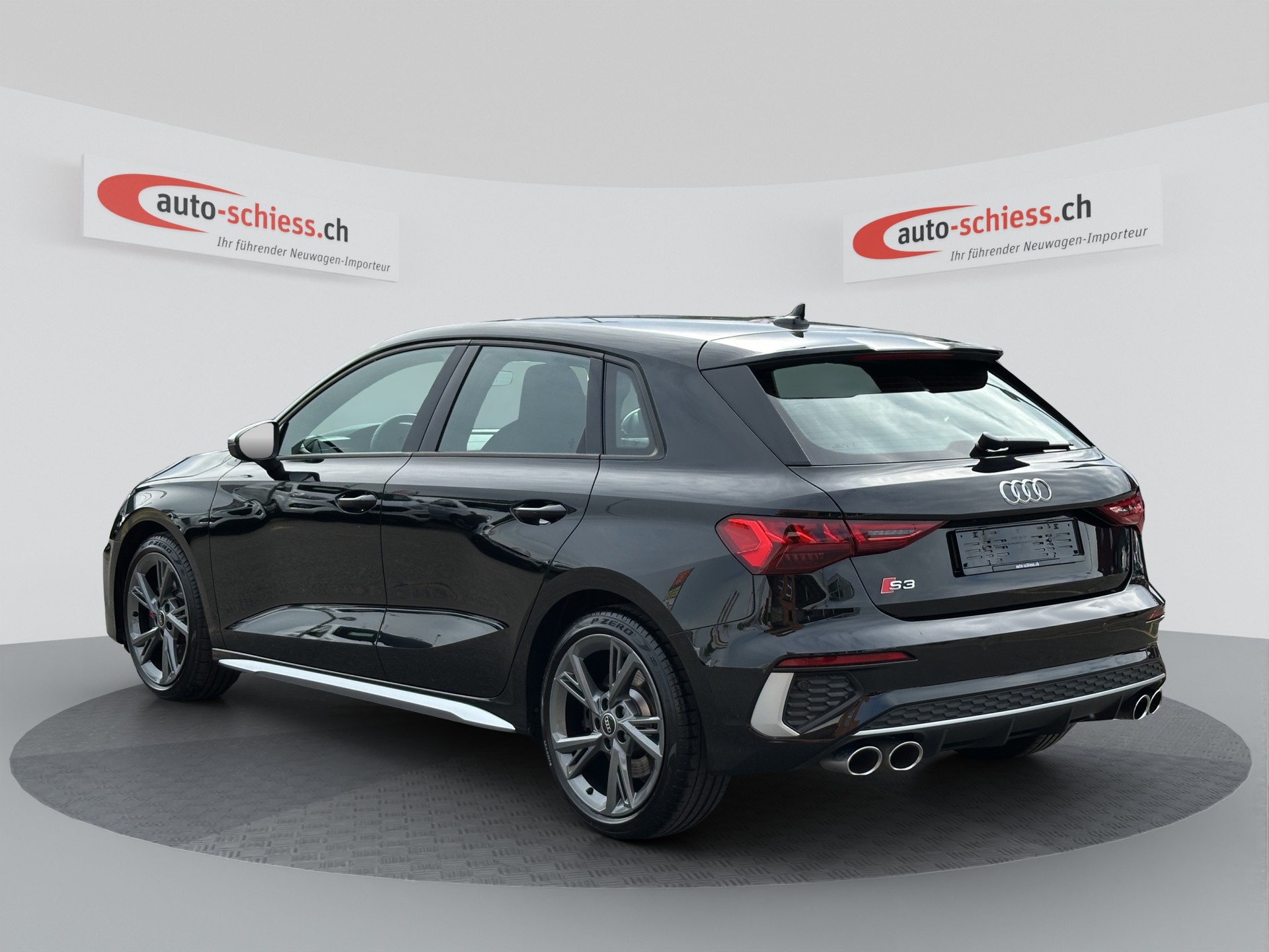 AUDI S3 Sportback 2.0 TFSI quattro S-tronic-image-2