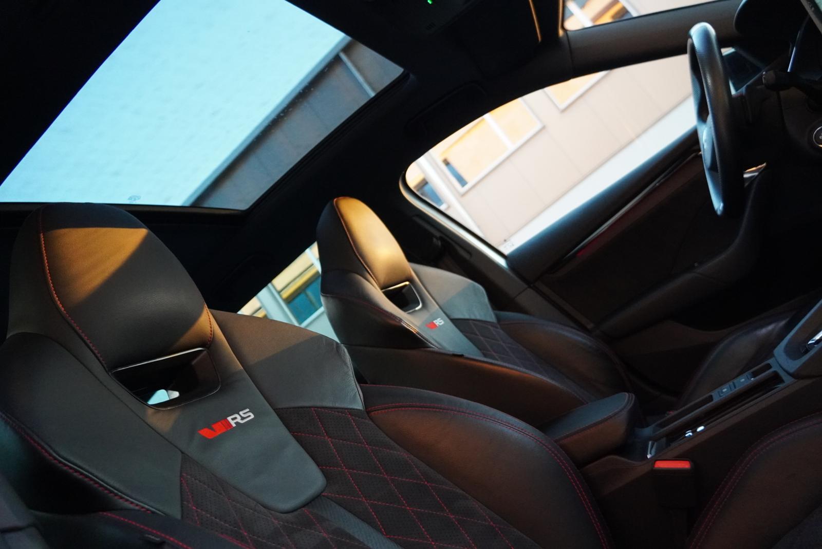 SKODA Octavia Combi 2.0 TSI DSG RS-image-26