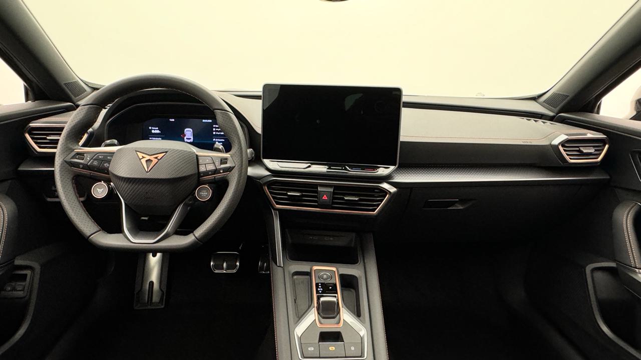 CUPRA Formentor 1.5 e-HYBRID pHEV VZ Black Edition-image-5