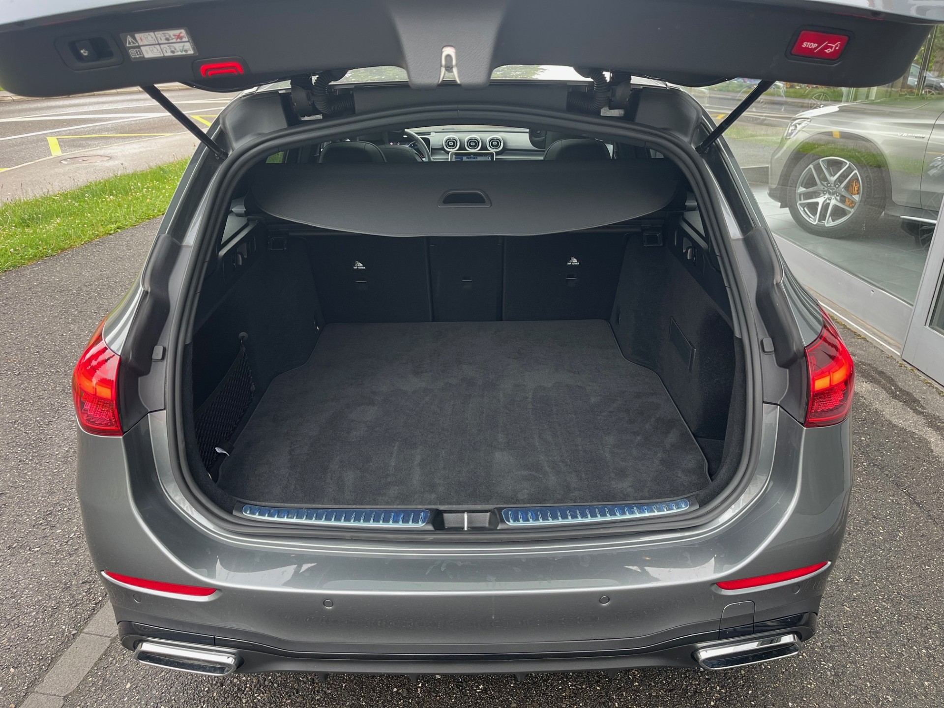 MERCEDES-BENZ C 300 T 4 Matic-image-9
