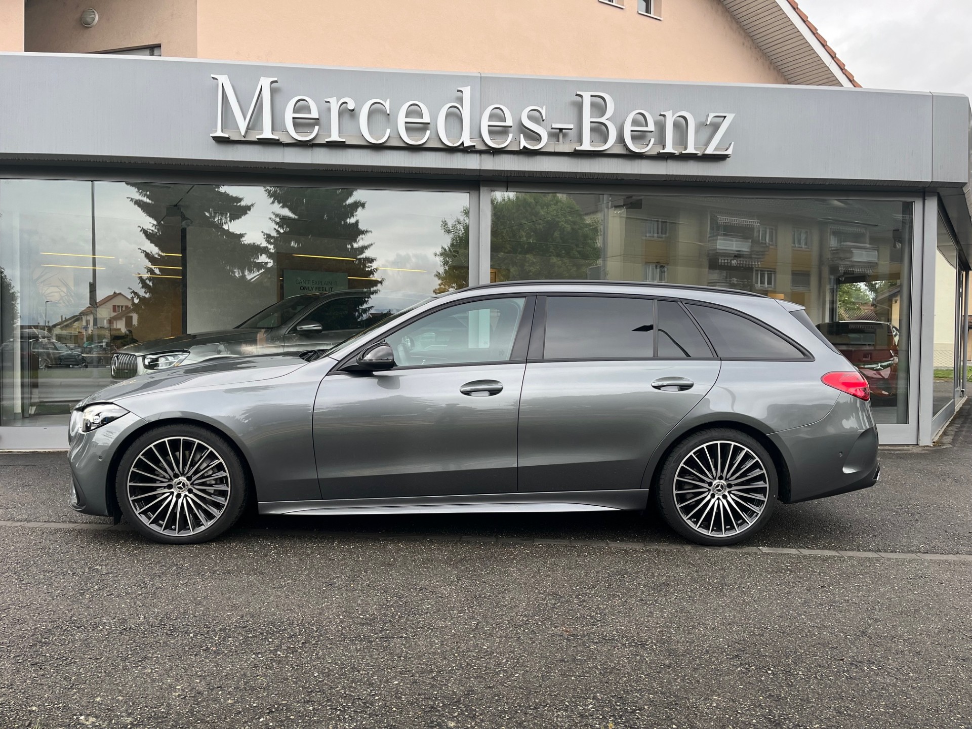 MERCEDES-BENZ C 300 T 4 Matic-image-2