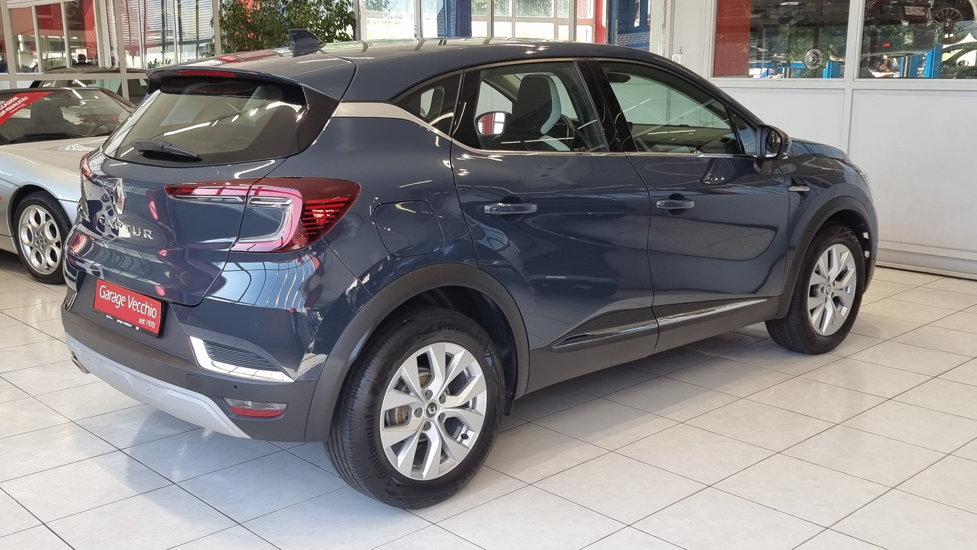 RENAULT Captur 1.3 TCe Intens EDC-image-4