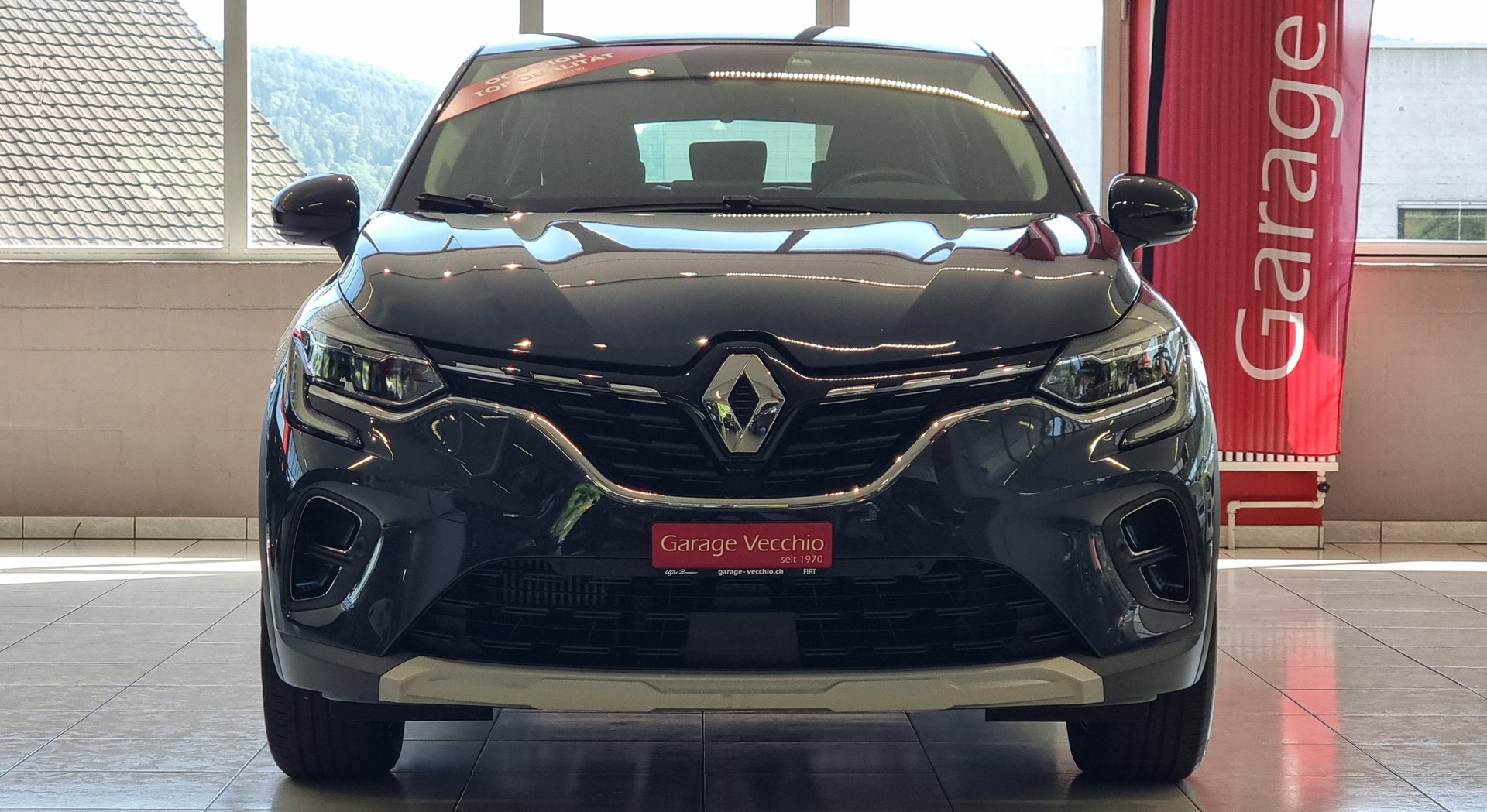 RENAULT Captur 1.3 TCe Intens EDC-image-0