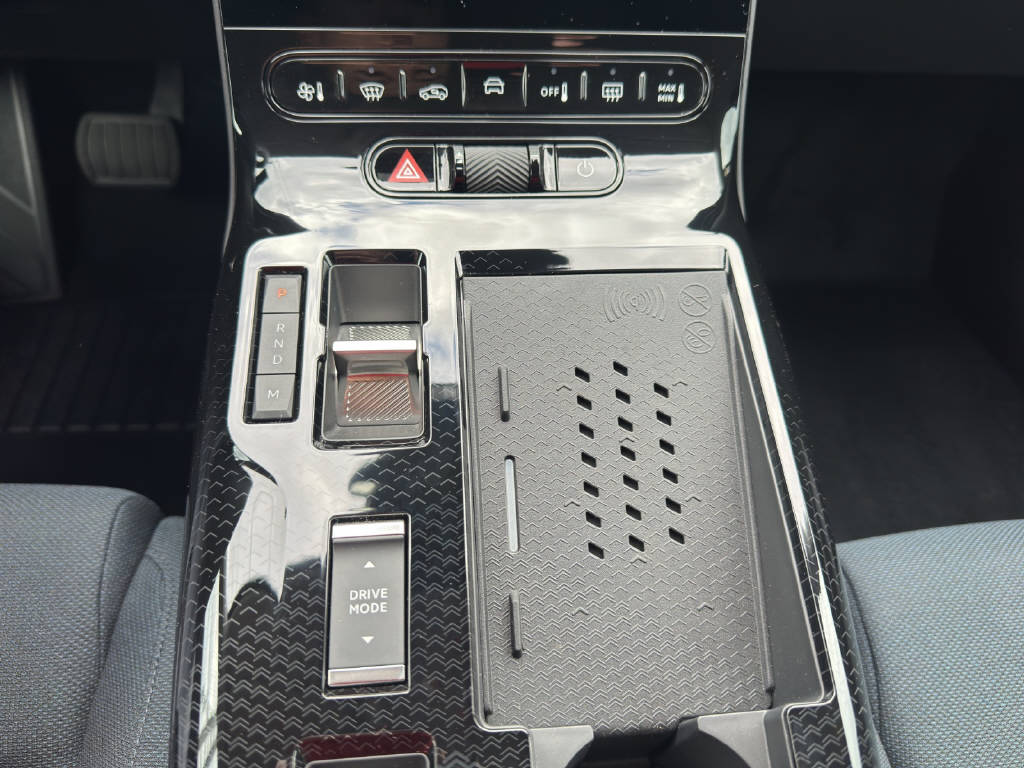 CITROEN C5 Aircross 1.2 Hybrid Plus-image-14