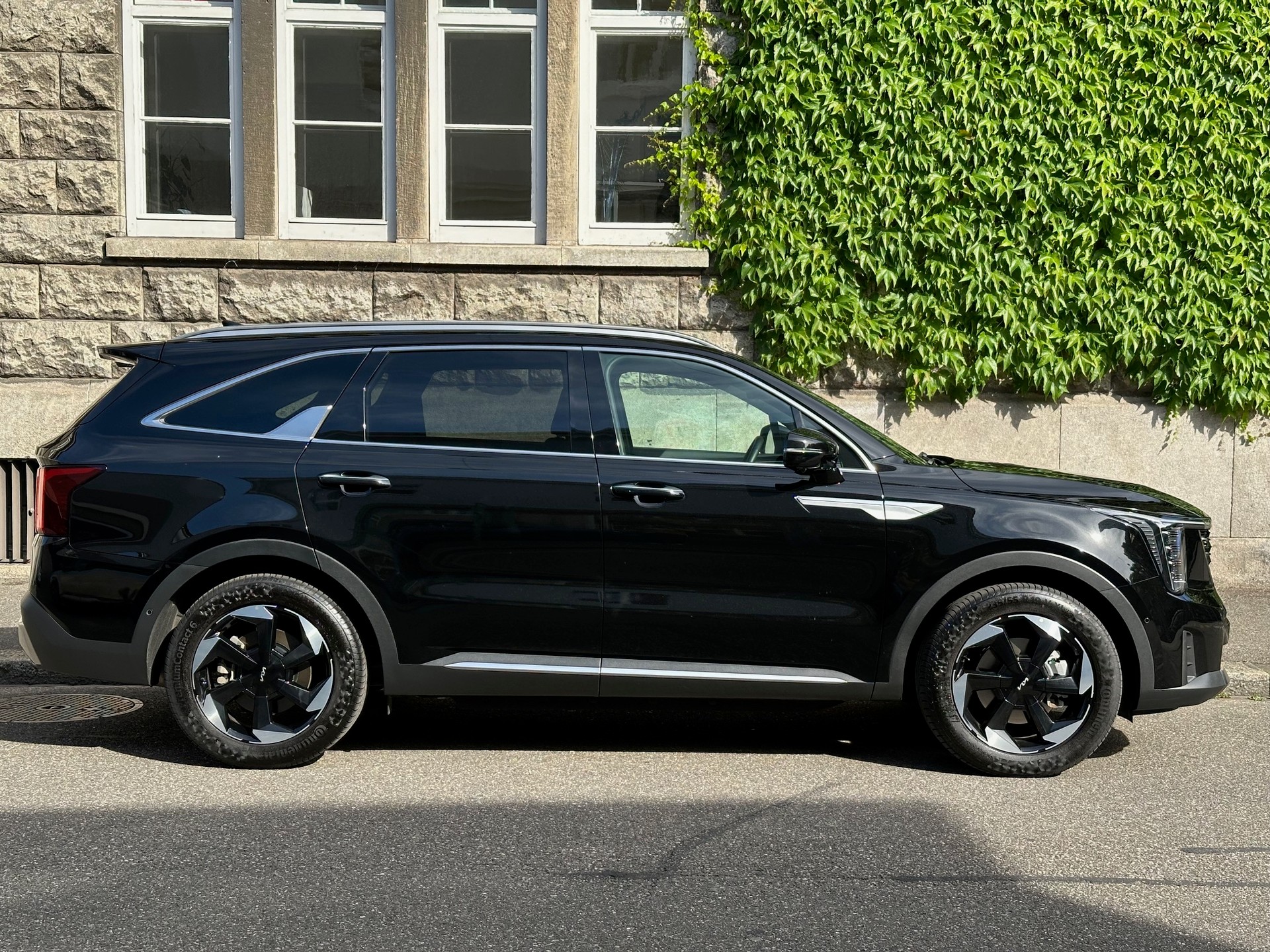 KIA Sorento 1.6 T-GDi HEV 7P Style-image-3