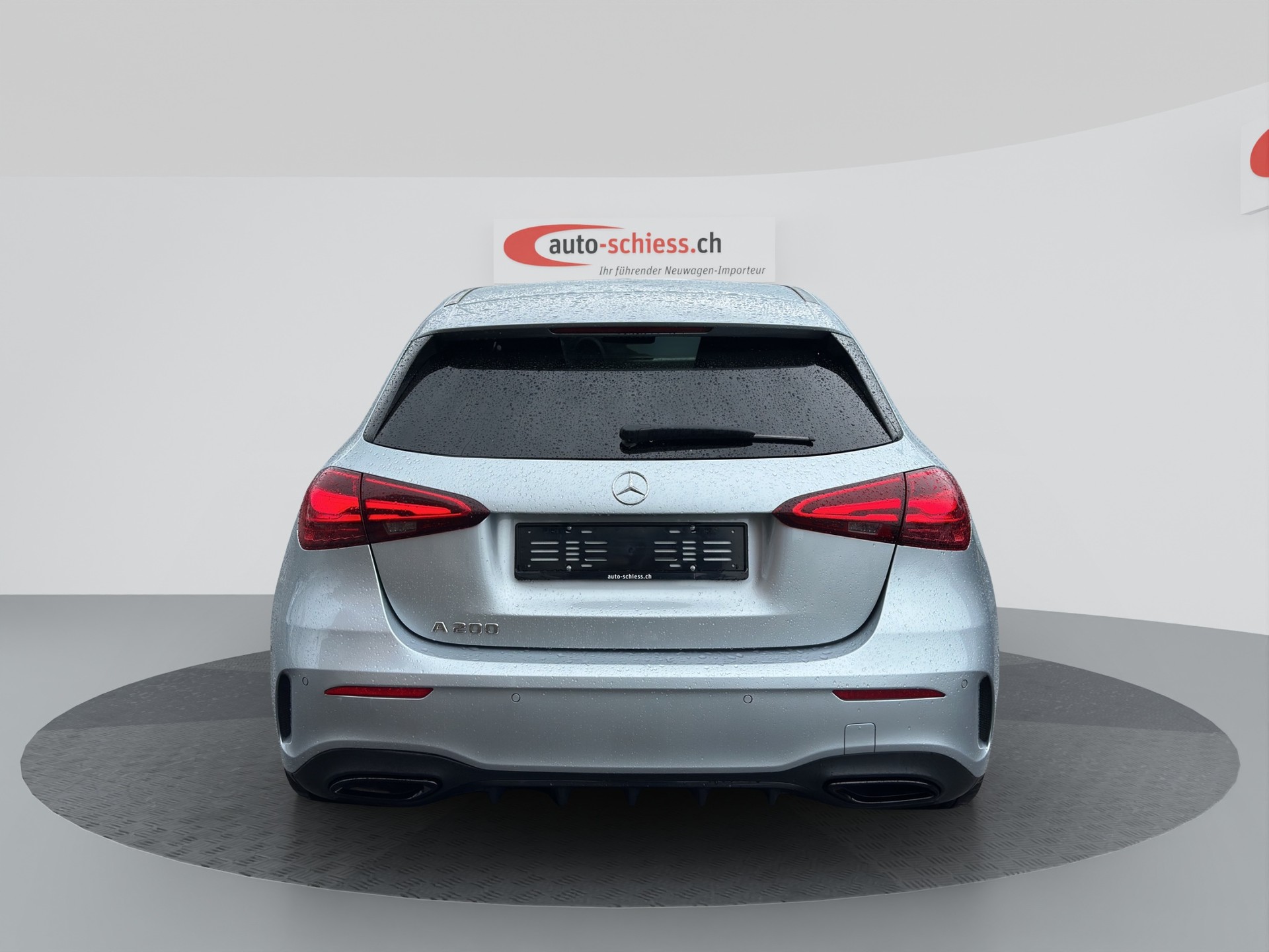MERCEDES-BENZ A 200 7G-DCT AMG Line Night-image-3