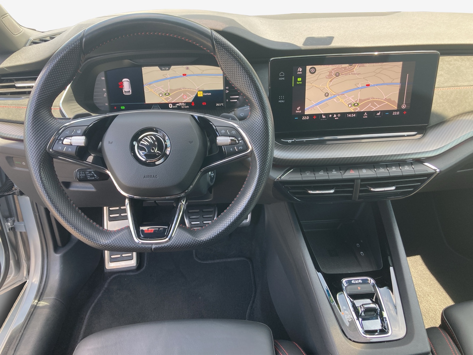 SKODA Octavia Combi 2.0 TDI DSG RS 4x4-image-8