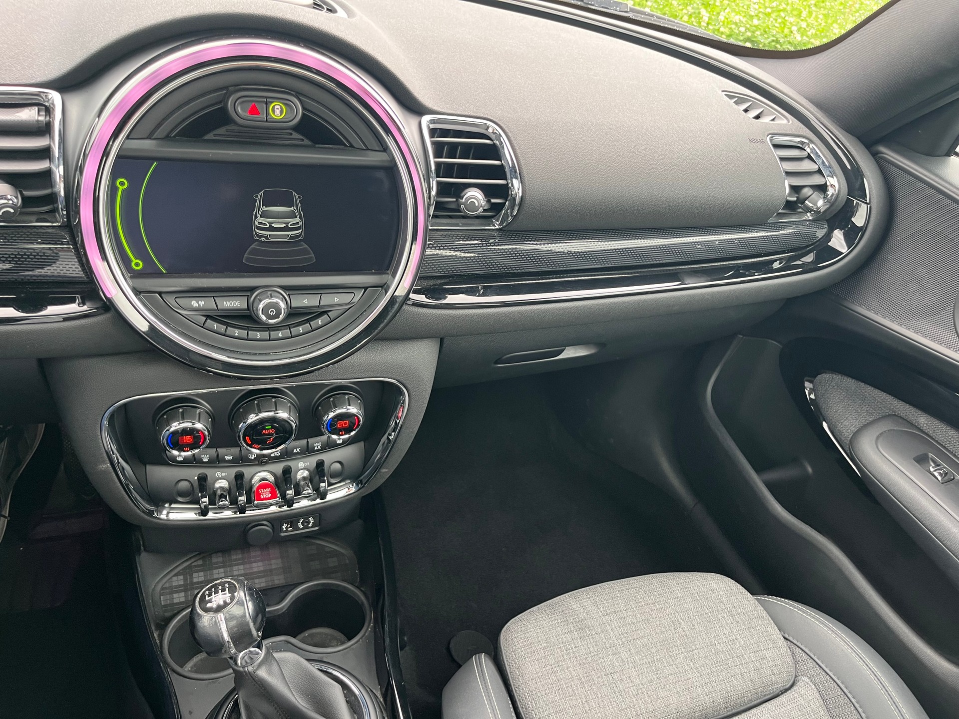 MINI Clubman Cooper-image-8