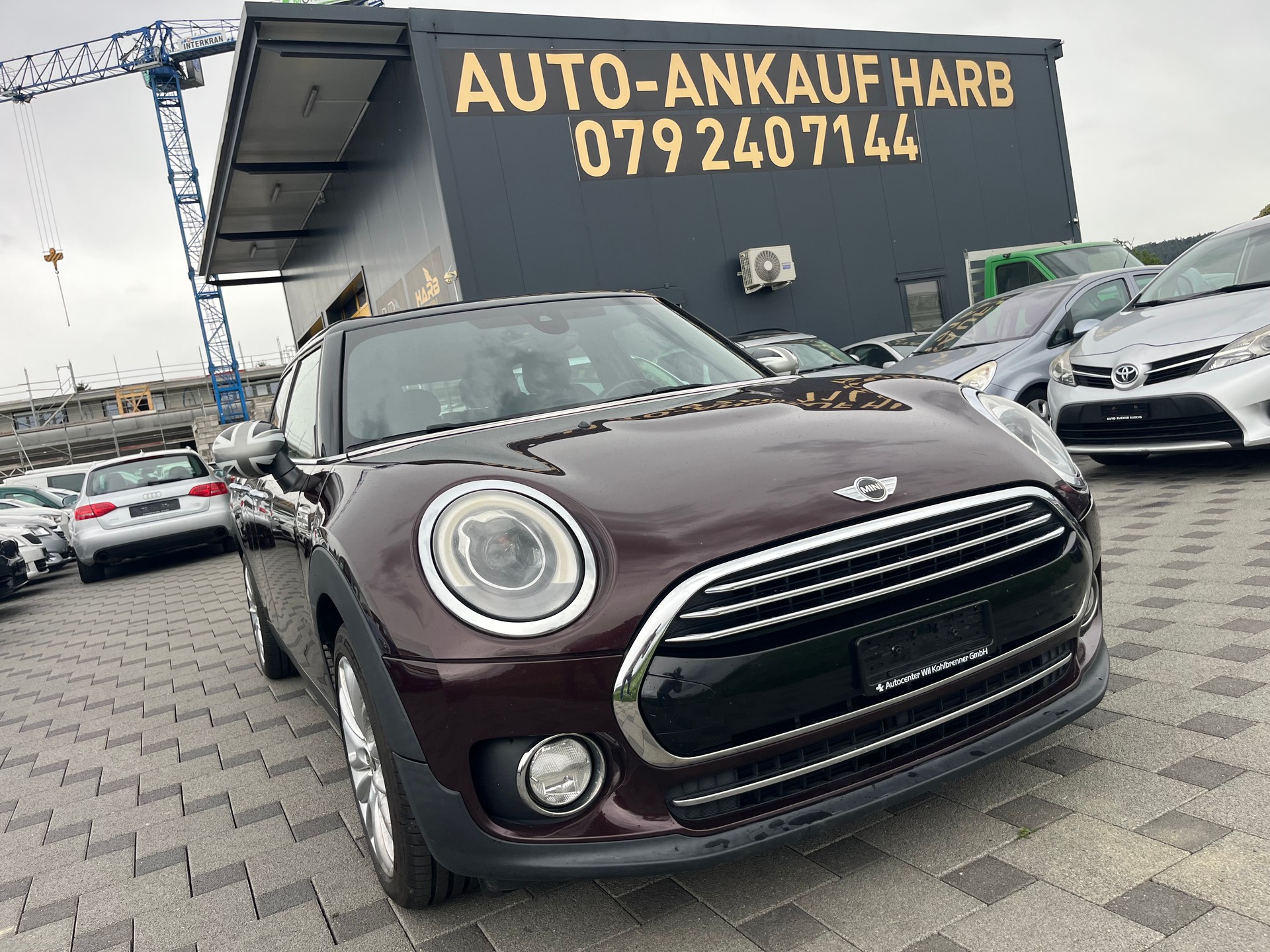 MINI Clubman Cooper-image-2