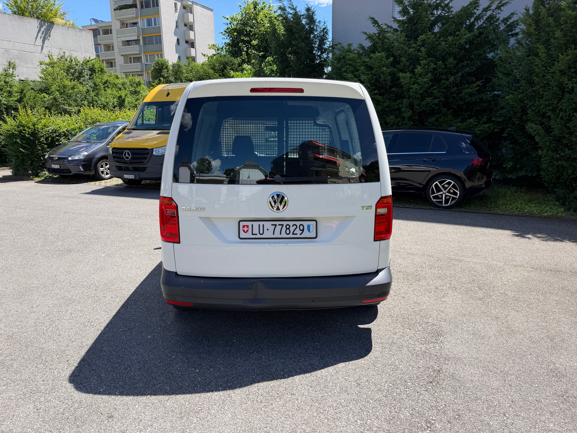 VW Caddy 4 1.2-image-2