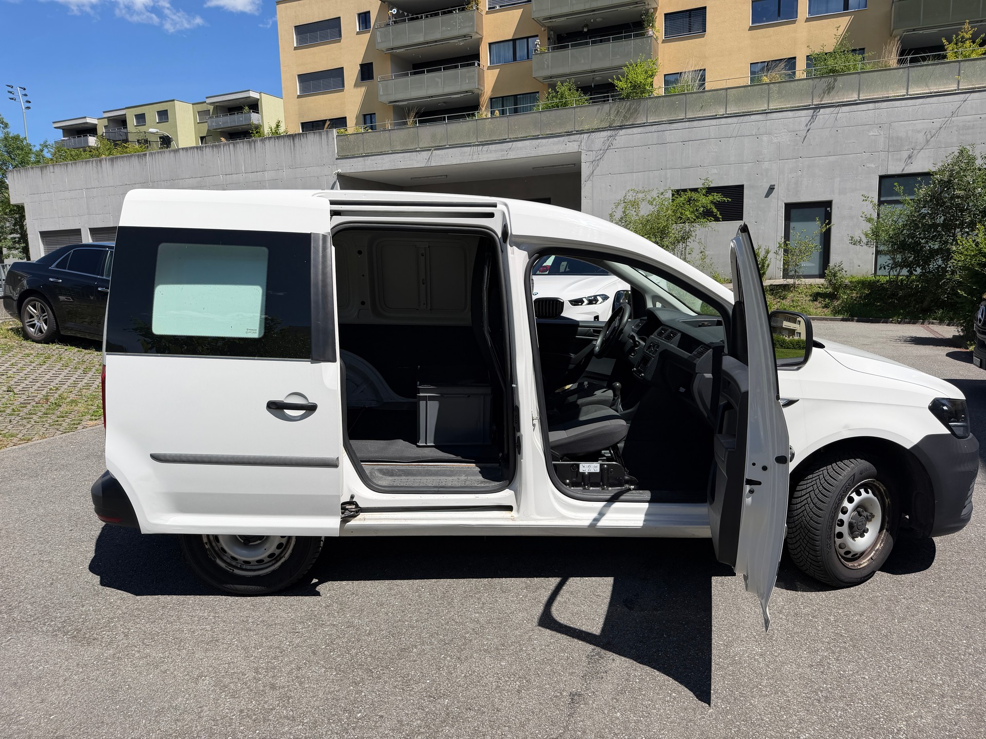 VW Caddy 4 1.2-image-5