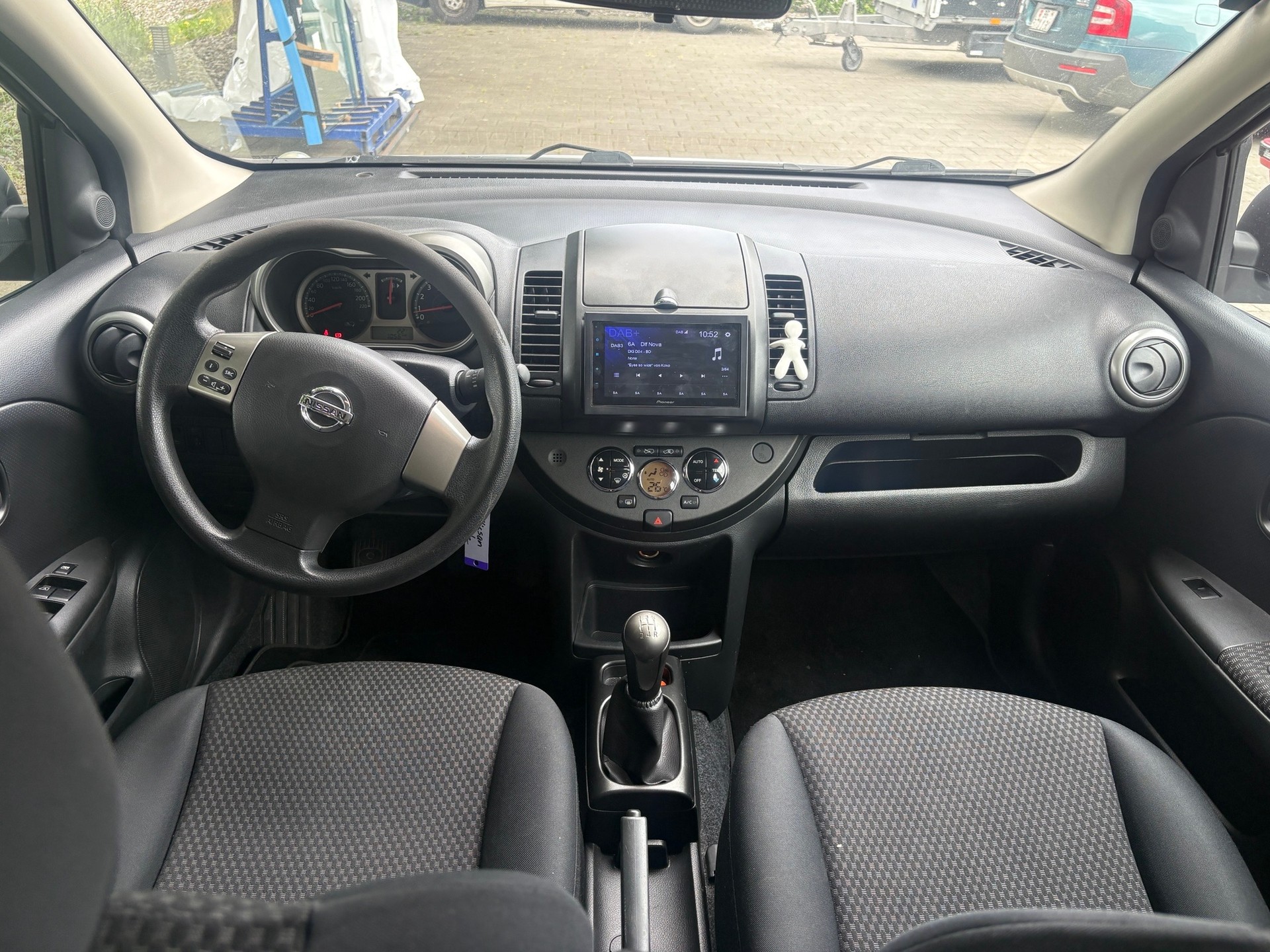 NISSAN Note 1.6 tekna-image-8