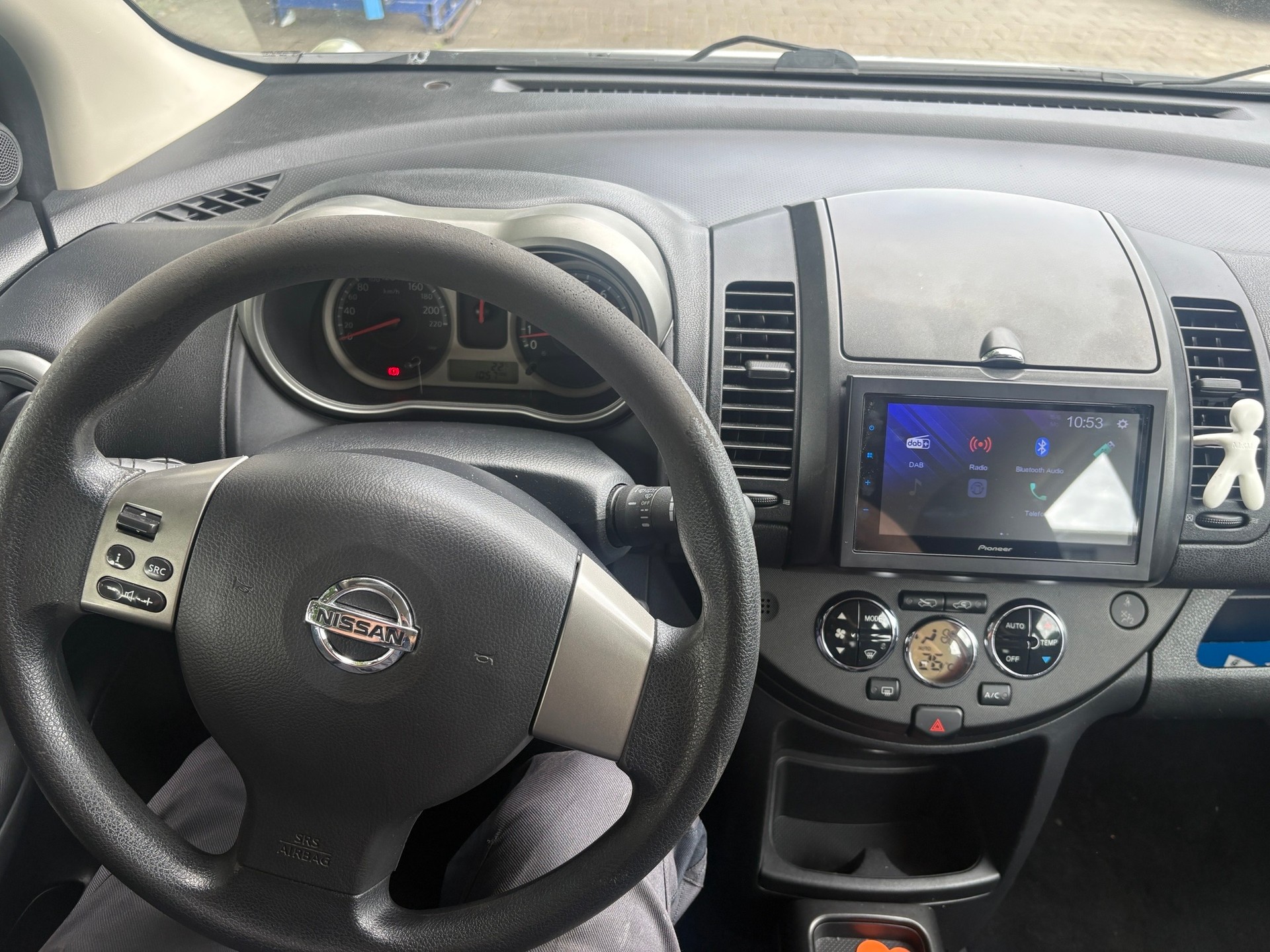 NISSAN Note 1.6 tekna-image-4