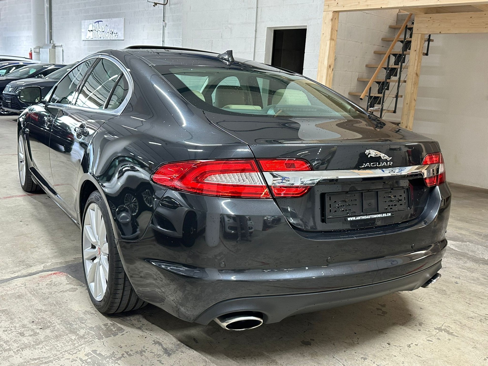 JAGUAR XF 3.0 V6 S/C 4x4-image-5
