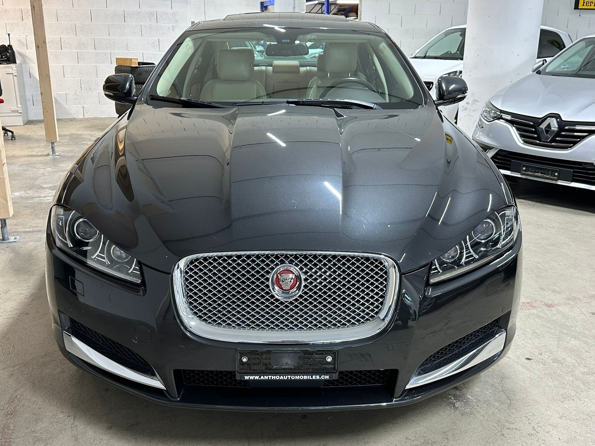JAGUAR XF 3.0 V6 S/C 4x4-image-2