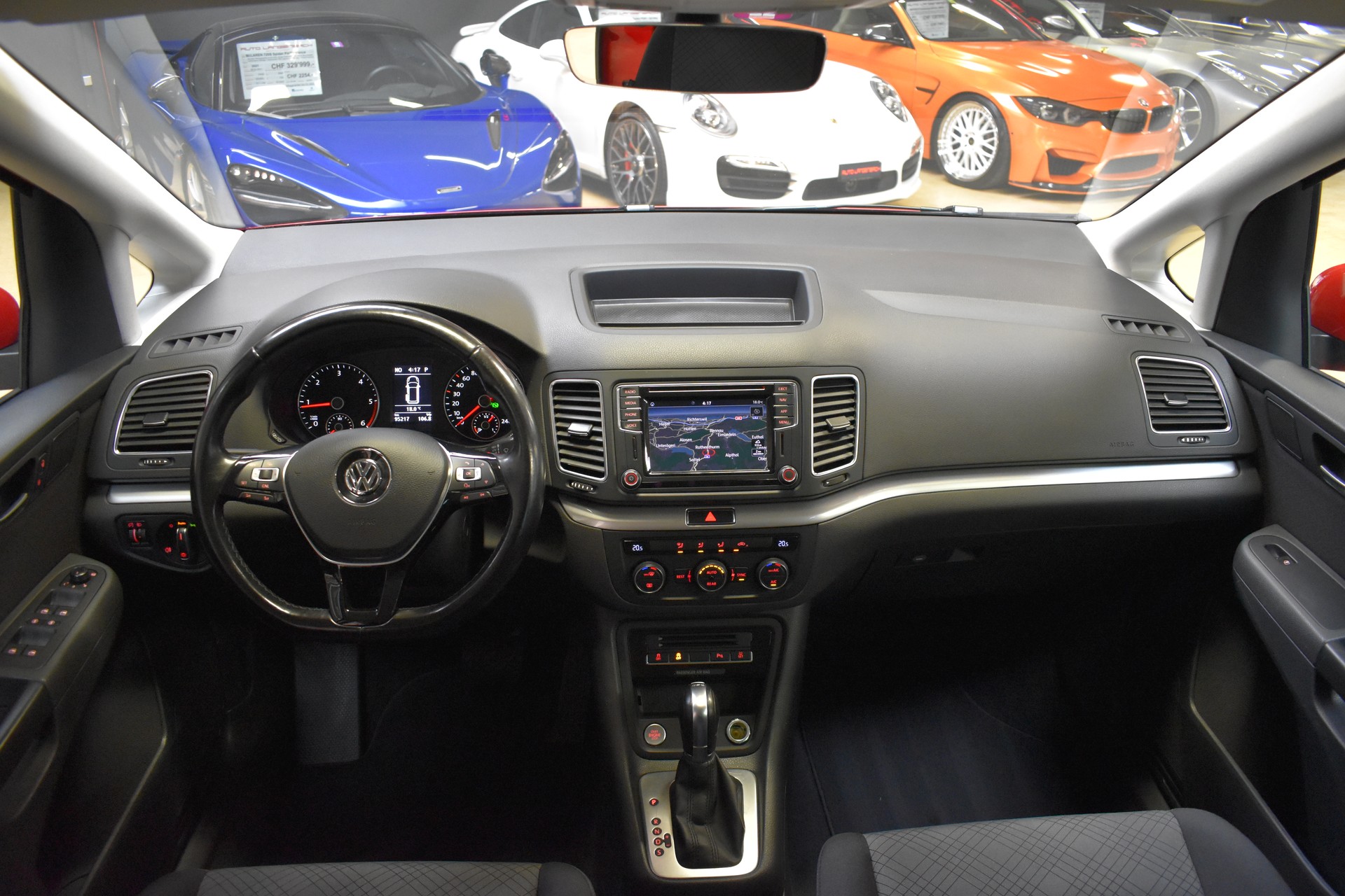 VW Sharan 2.0 TDI BMT Trendline-image-16