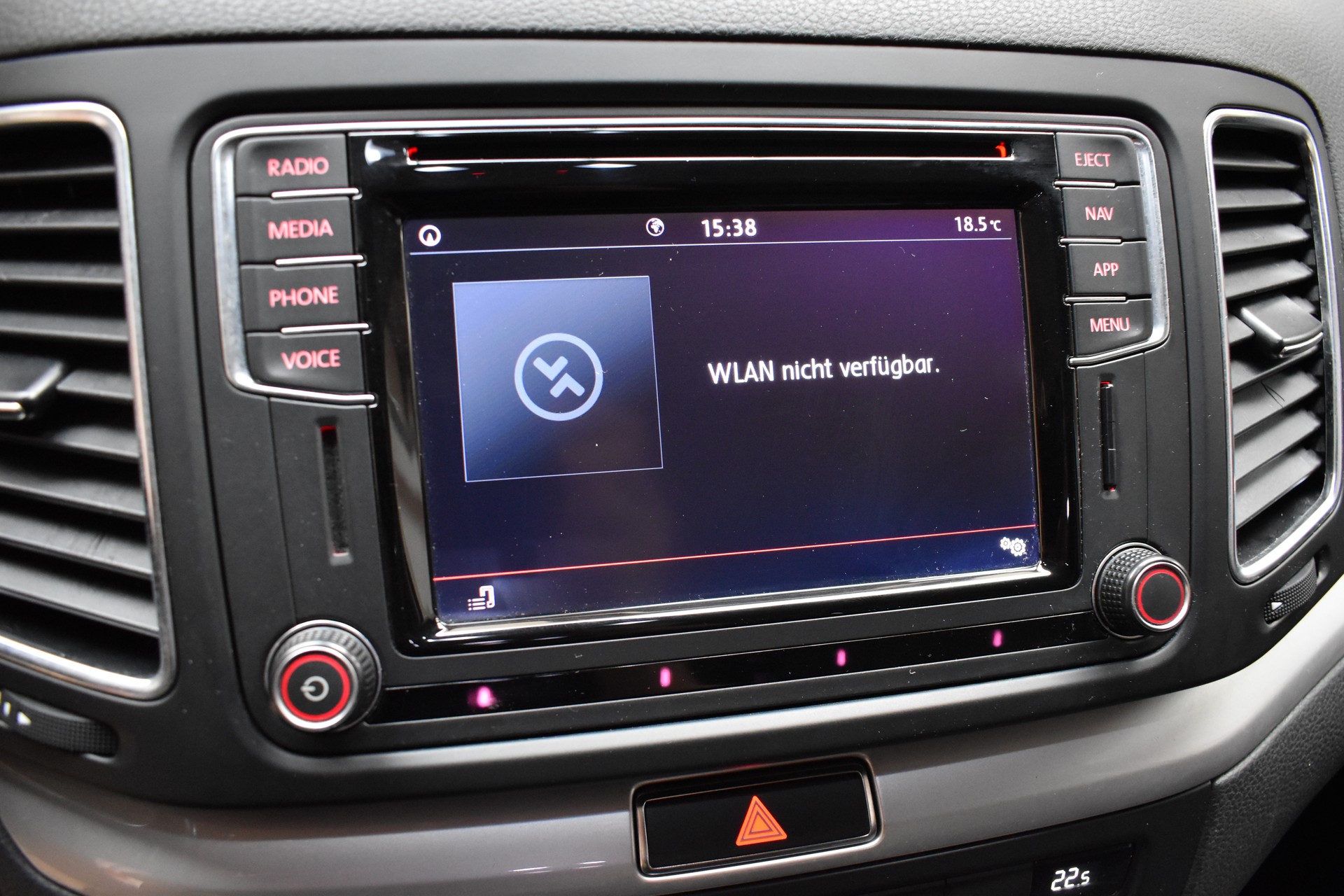 VW Sharan 2.0 TDI BMT Trendline-image-21