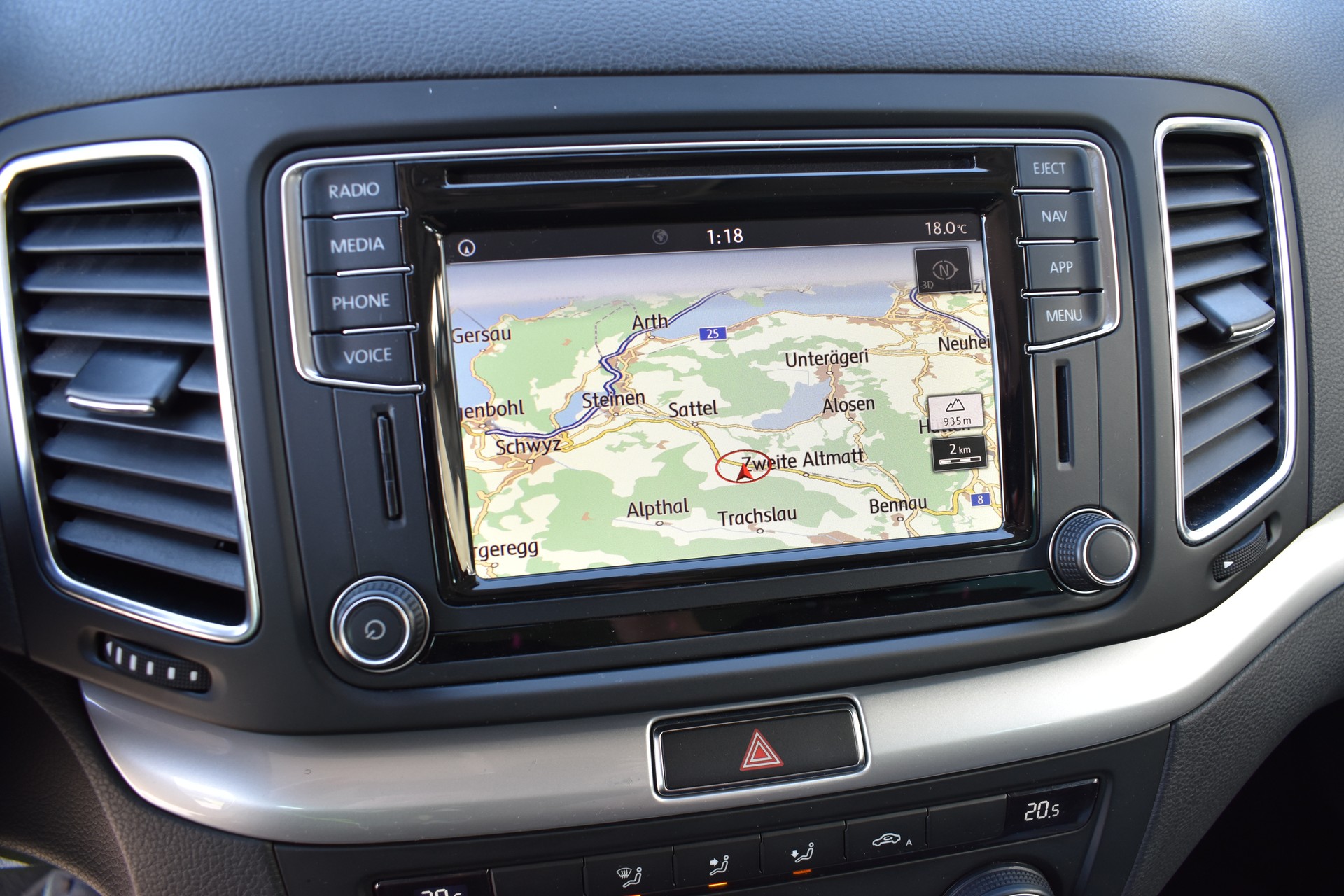 VW Sharan 2.0 TDI BMT Trendline-image-18