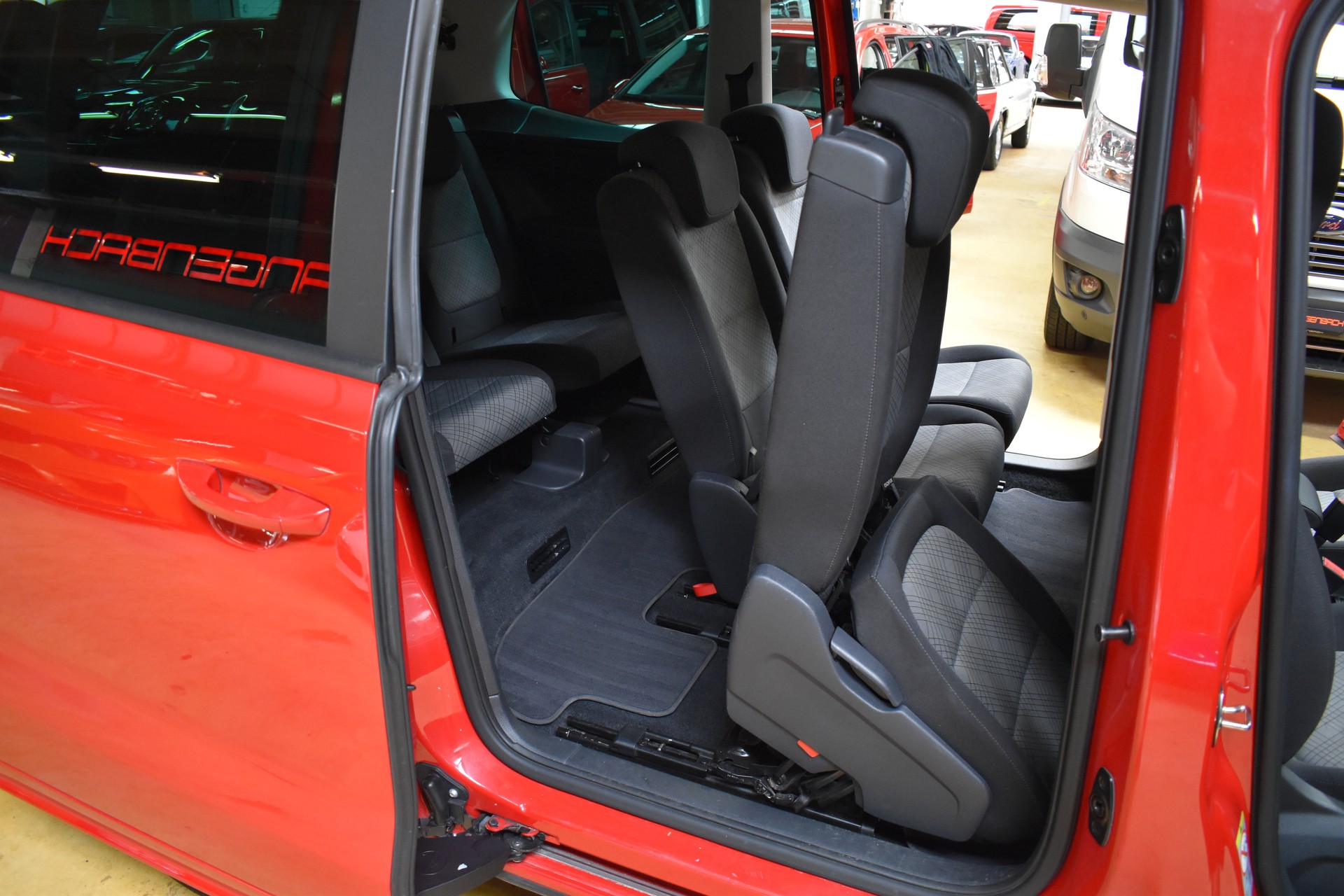 VW Sharan 2.0 TDI BMT Trendline-image-14
