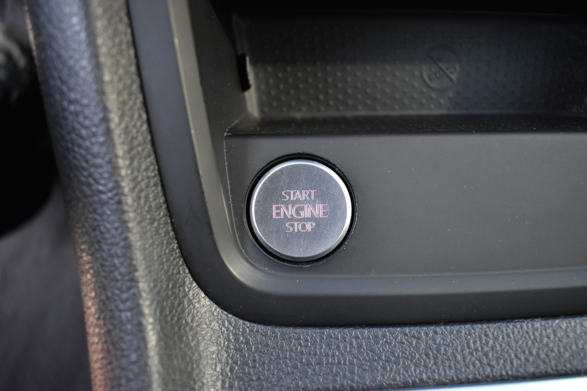 VW Sharan 2.0 TDI BMT Trendline-image-25