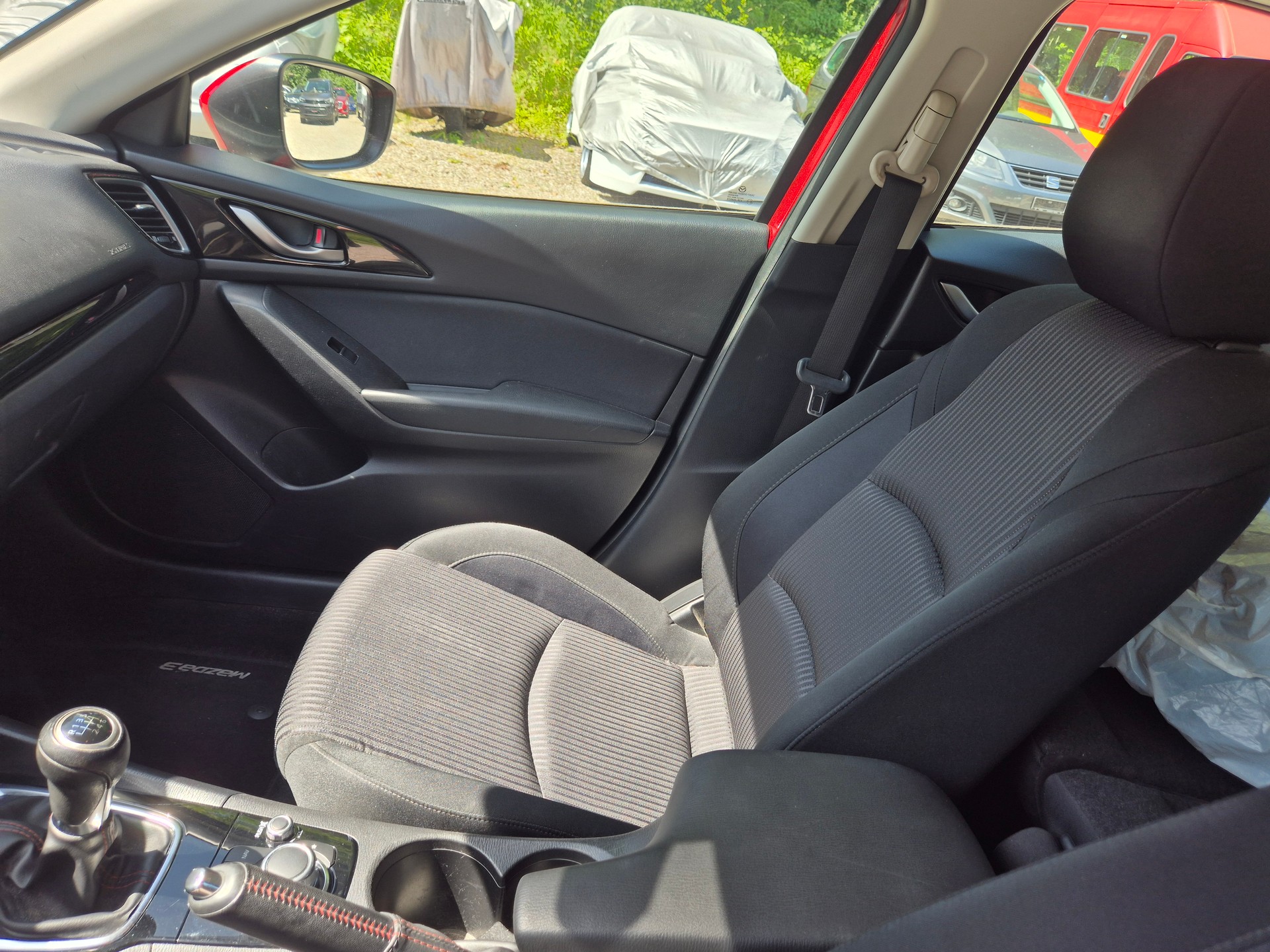MAZDA 3 2.0 16V Ambition Plus-image-14
