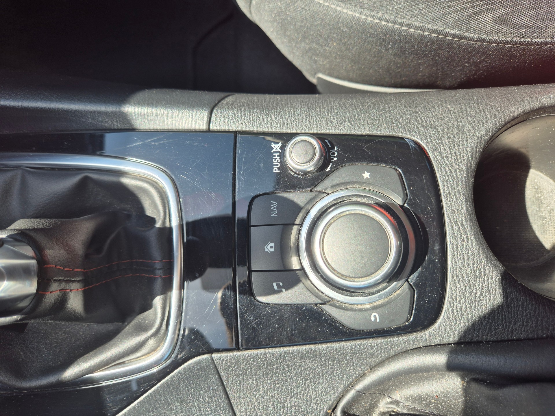 MAZDA 3 2.0 16V Ambition Plus-image-16
