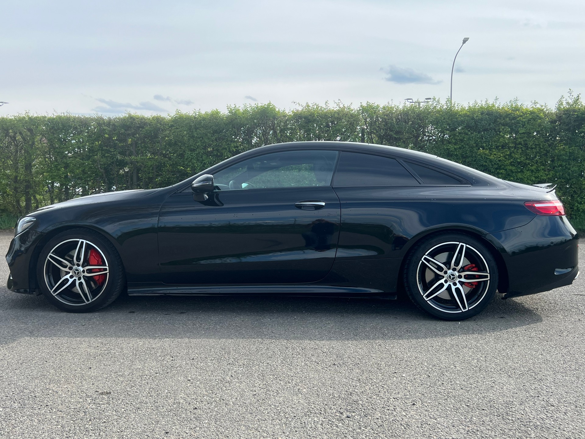 MERCEDES-BENZ E 400 Coupé AMG Line 4 Matic 9G-Tronic-image-4