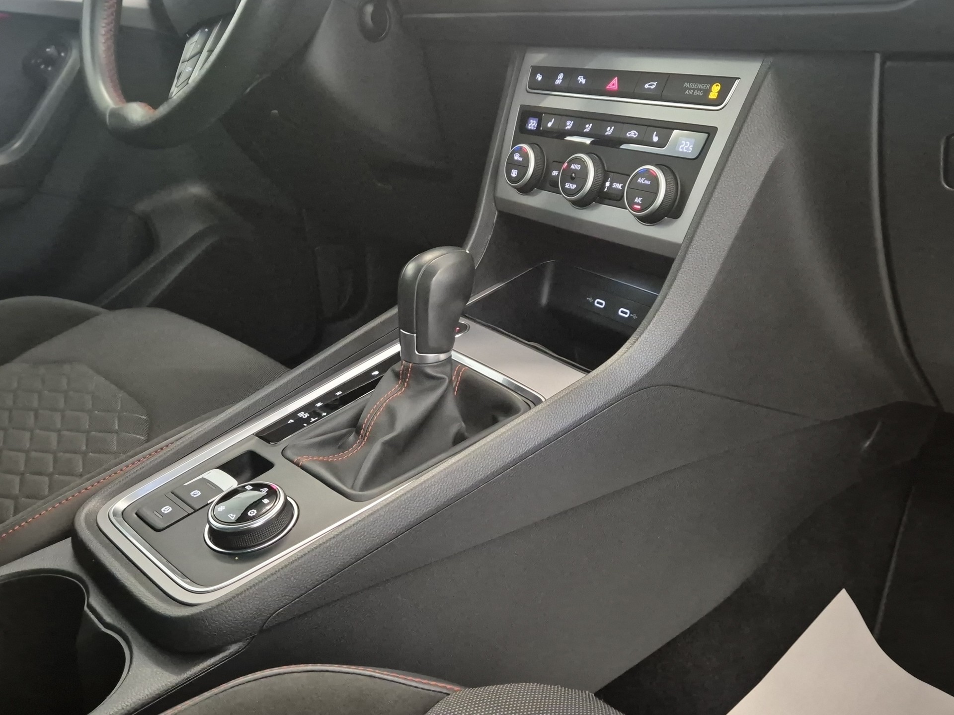 SEAT Ateca 2.0 TSI Hola FR 4Drive DSG, FACELIFT-MODELL 2021-image-22