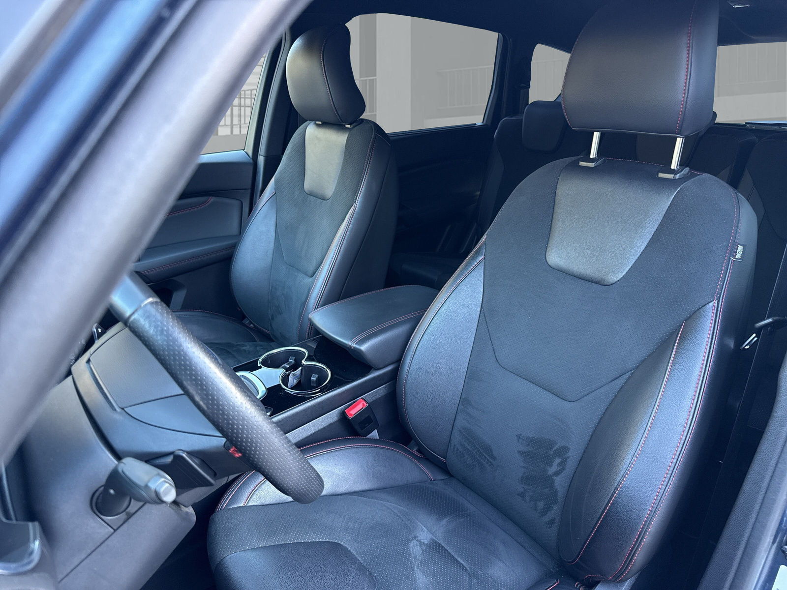 FORD S-Max 2.0 TDCi ST-Line AWD Automatic-image-10