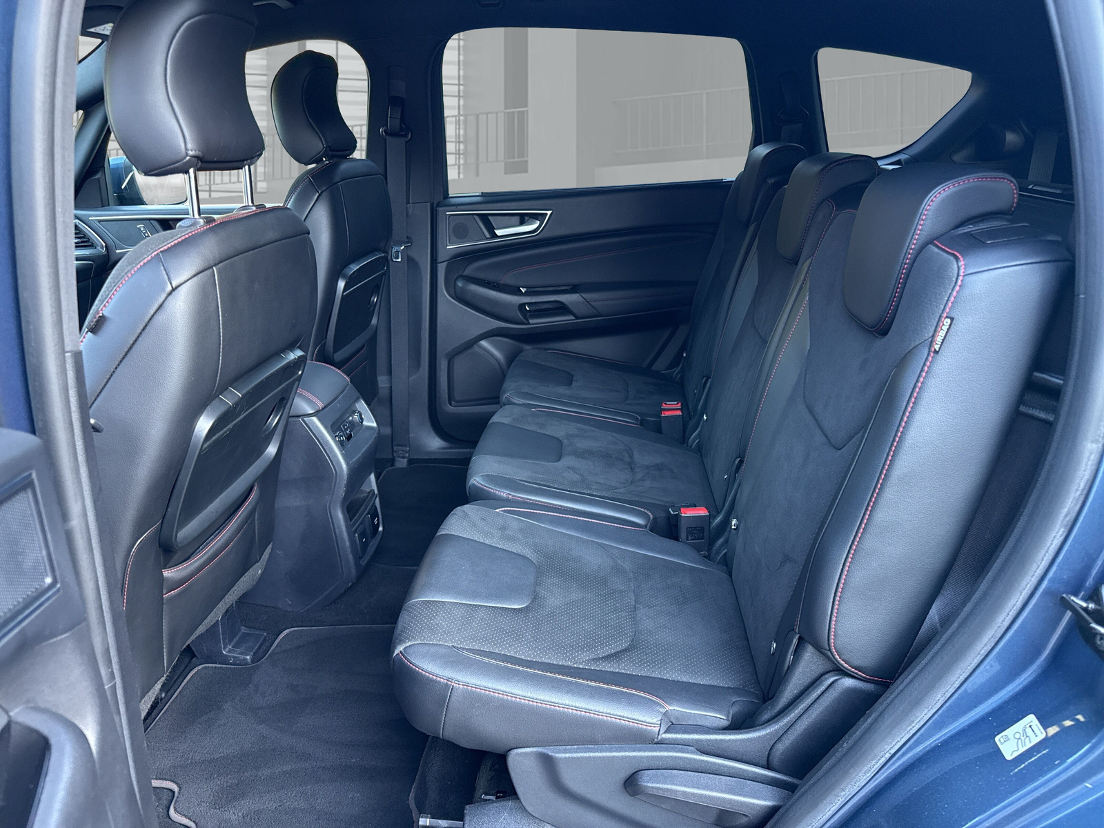 FORD S-Max 2.0 TDCi ST-Line AWD Automatic-image-13