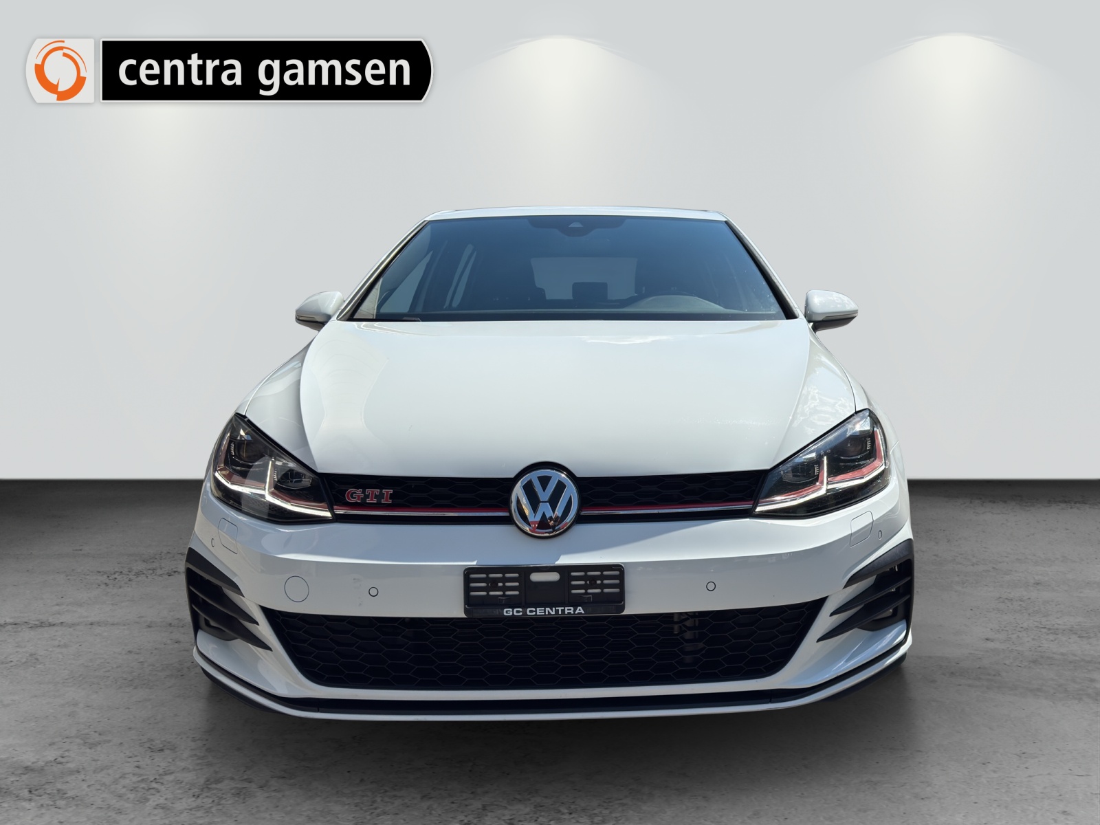VW Golf 2.0 TSI GTI Performance DSG-image-1